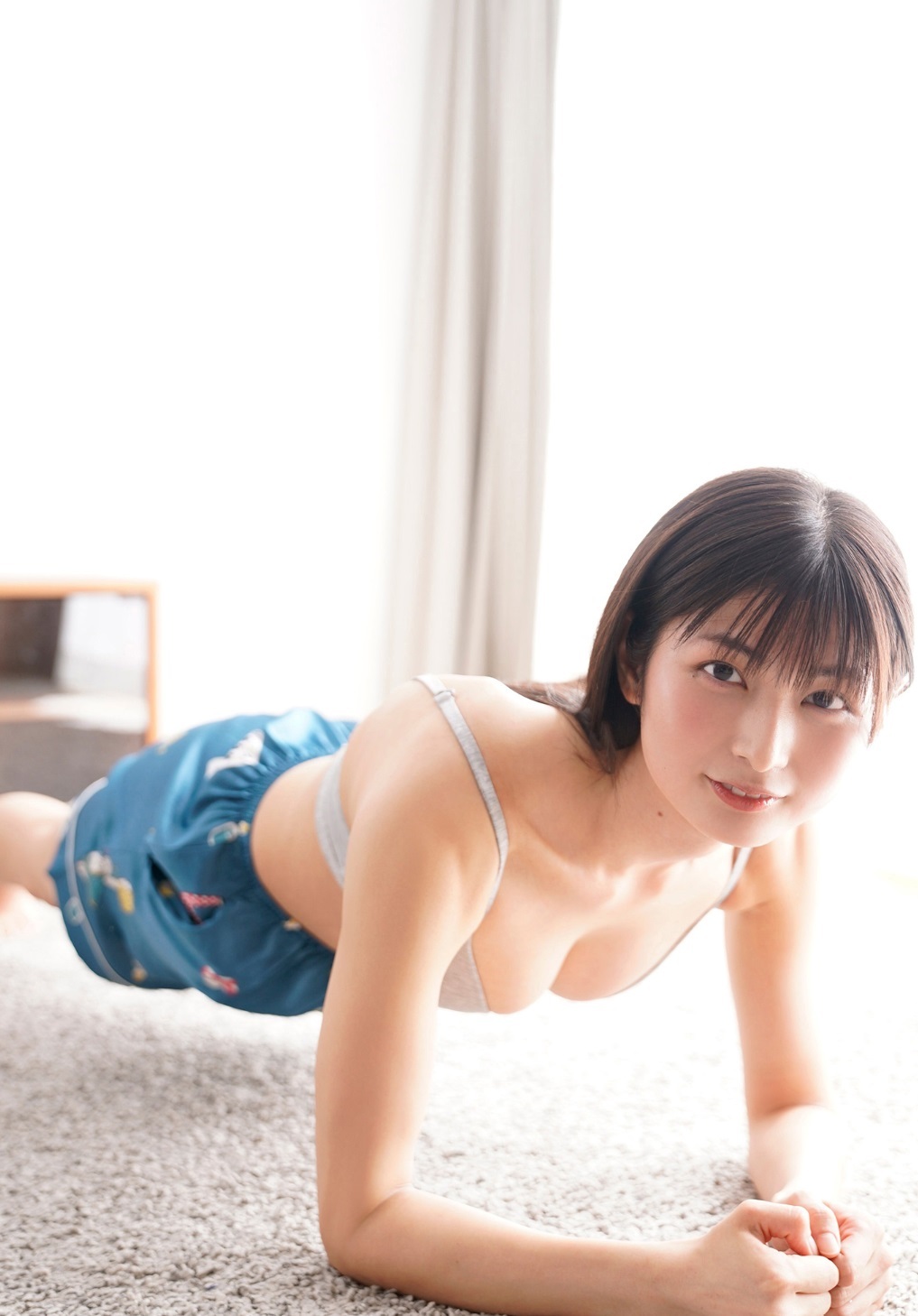大島璃乃 グラビア水着画像① 14枚目