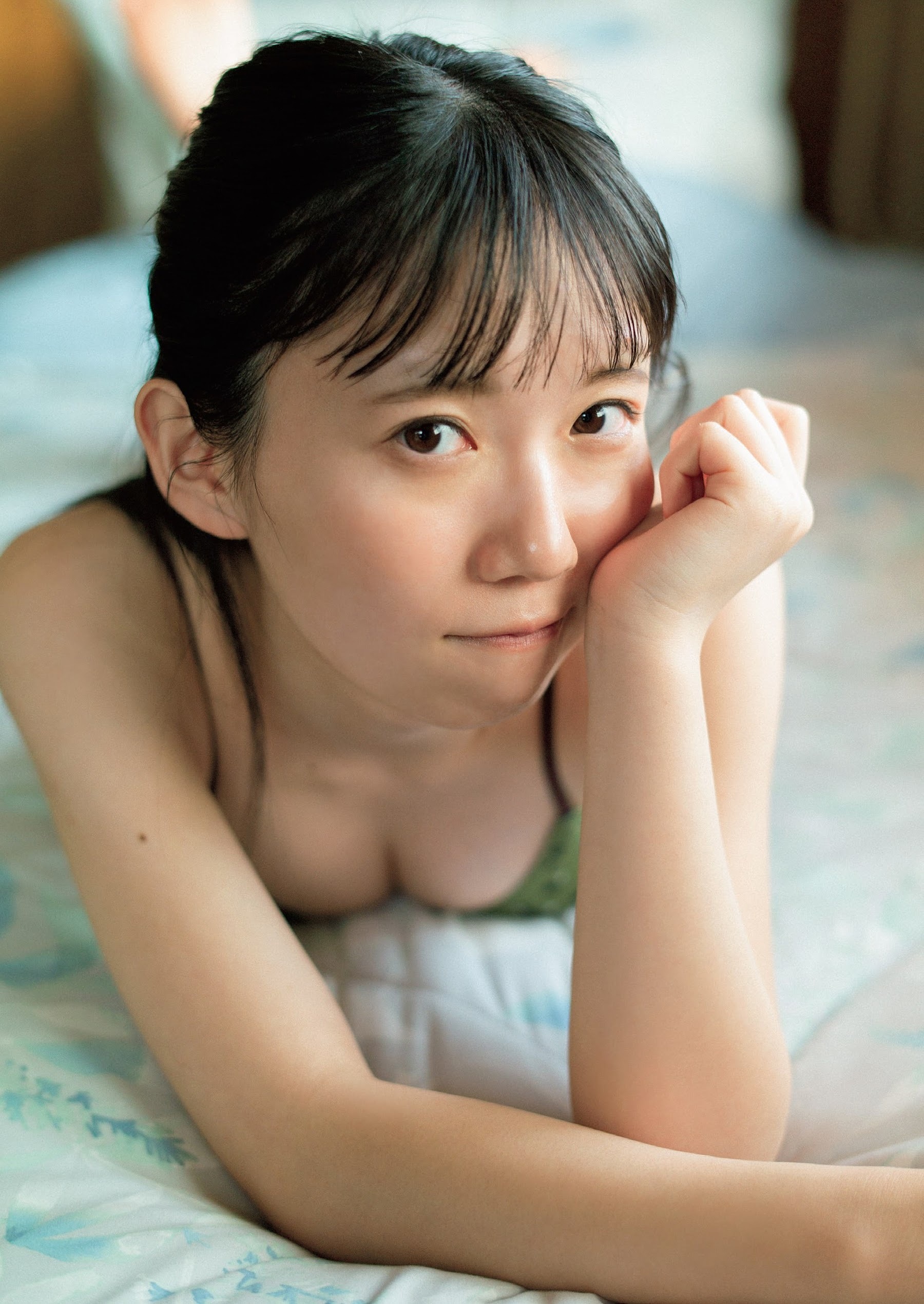 新居歩美 最新グラビア水着画像 26枚目