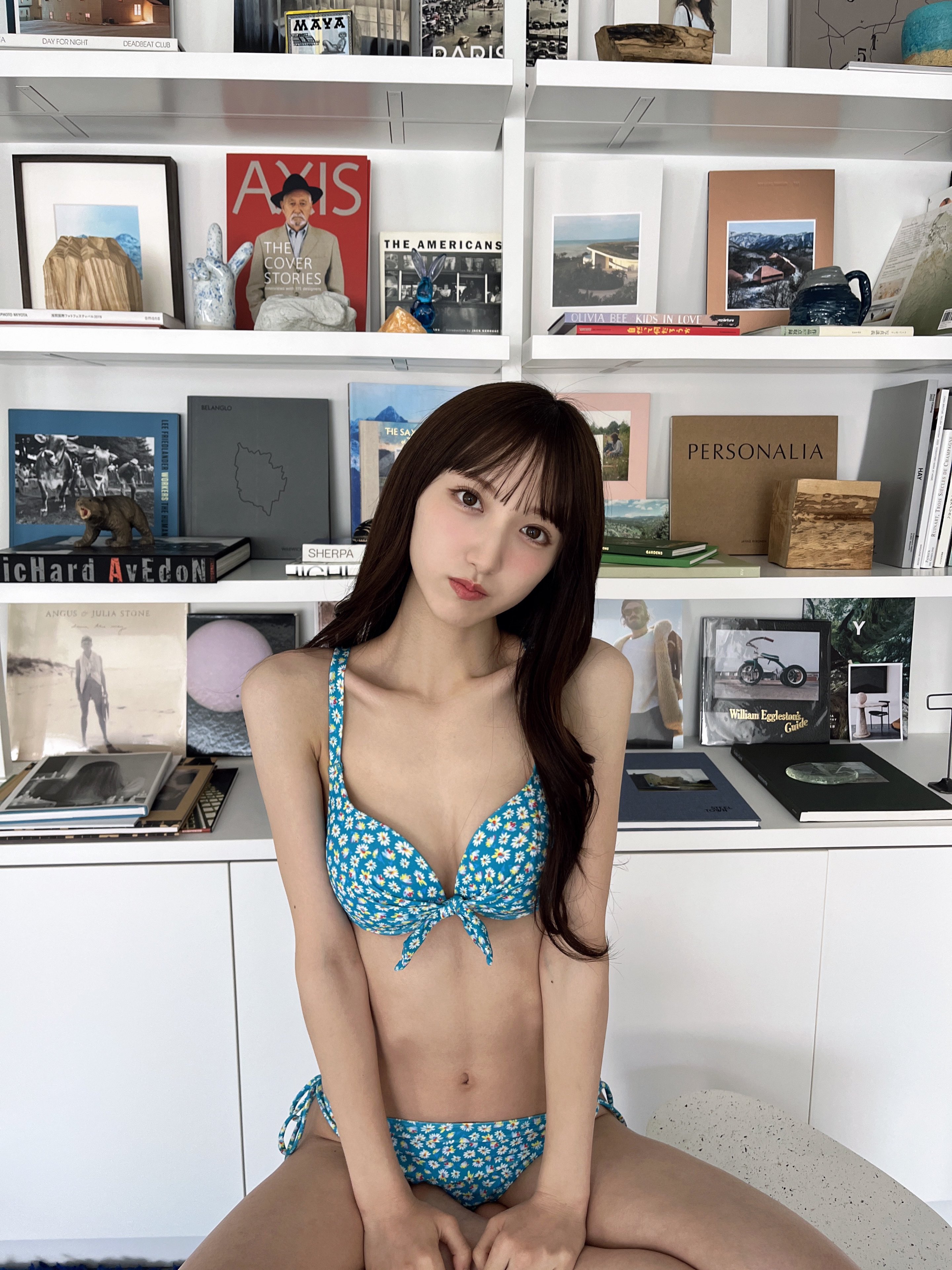 長友彩海(AKB48)最新グラビア水着画像 13枚目