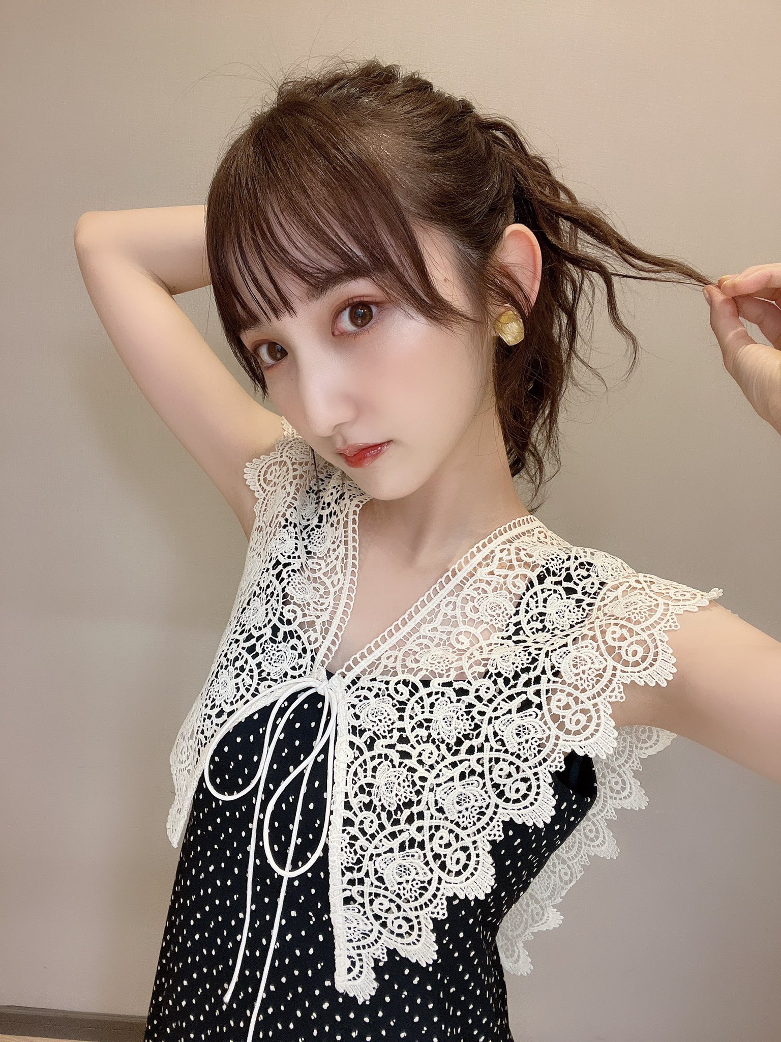 長友彩海(AKB48)最新グラビア水着画像 19枚目