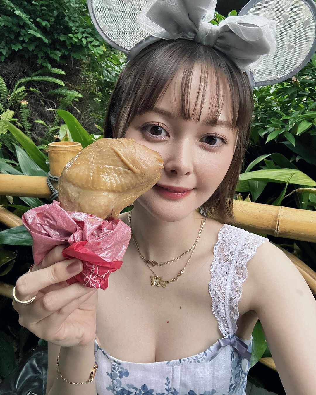 玉城ティナ 最新グラビア含む水着画像② 15枚目
