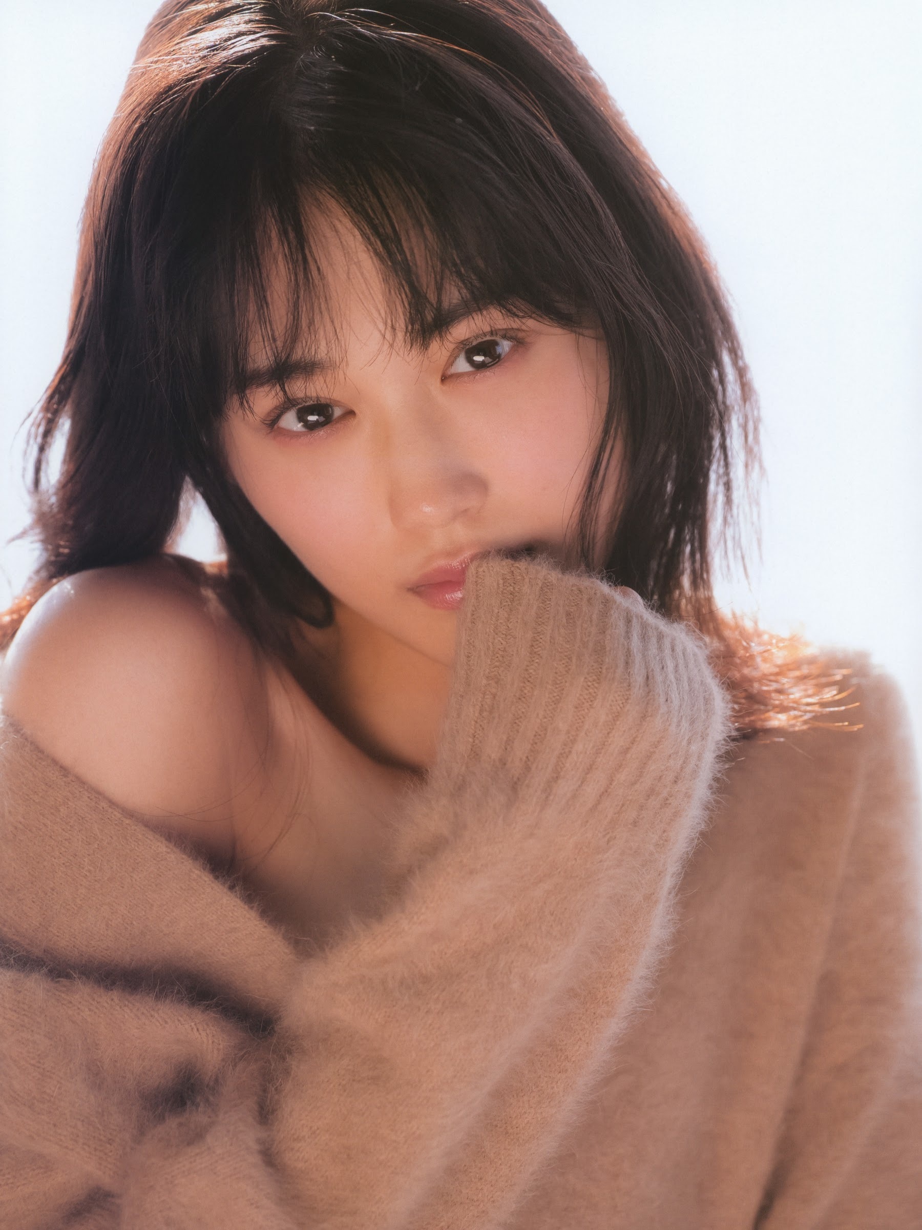 山下美月 最新グラビア水着画像④ 15枚目