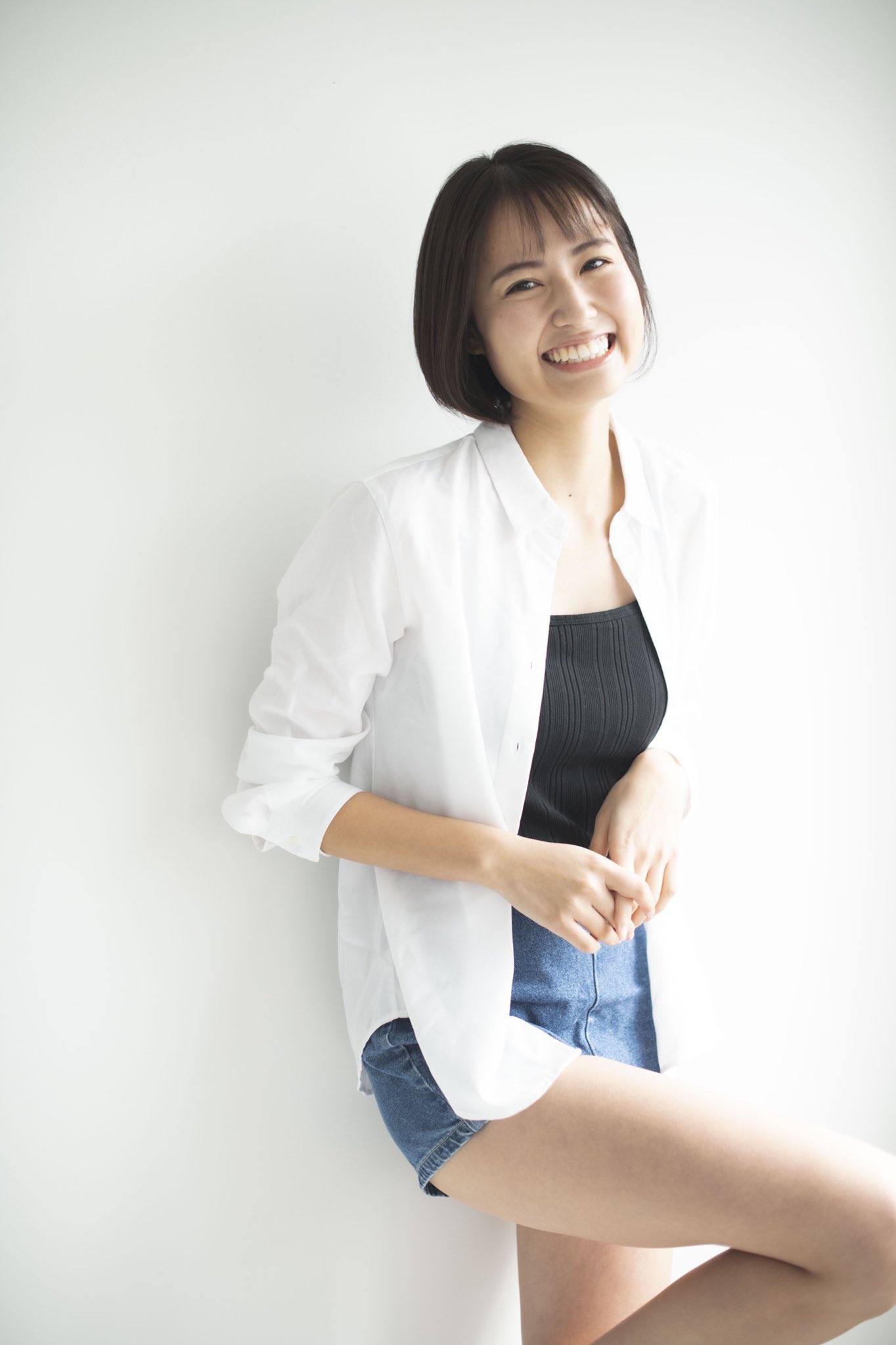 新谷あやか 最新グラビア水着画像 23枚目
