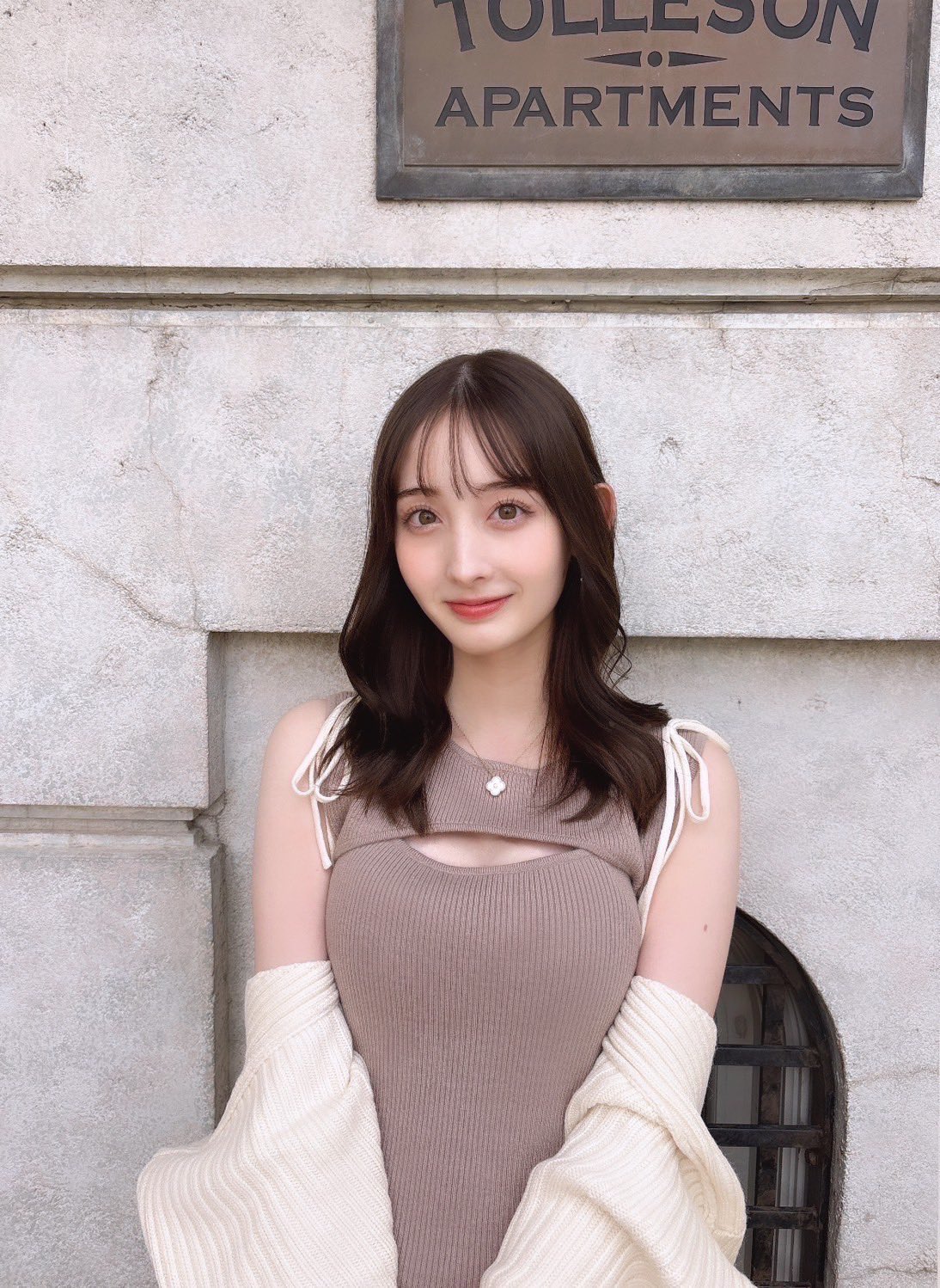 菜那セシル 最新グラビア水着画像 22枚目