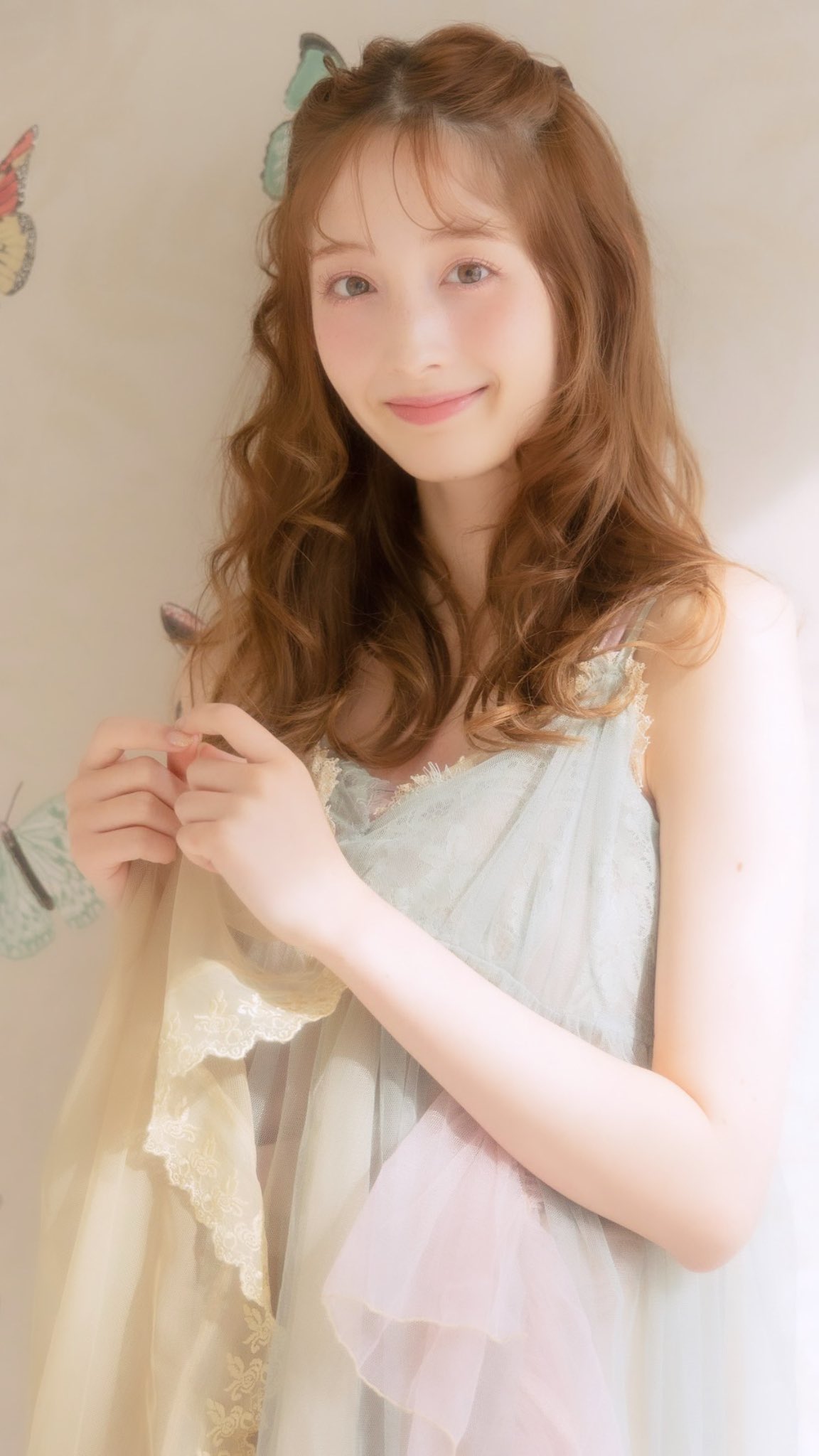 菜那セシル 最新グラビア水着画像 25枚目
