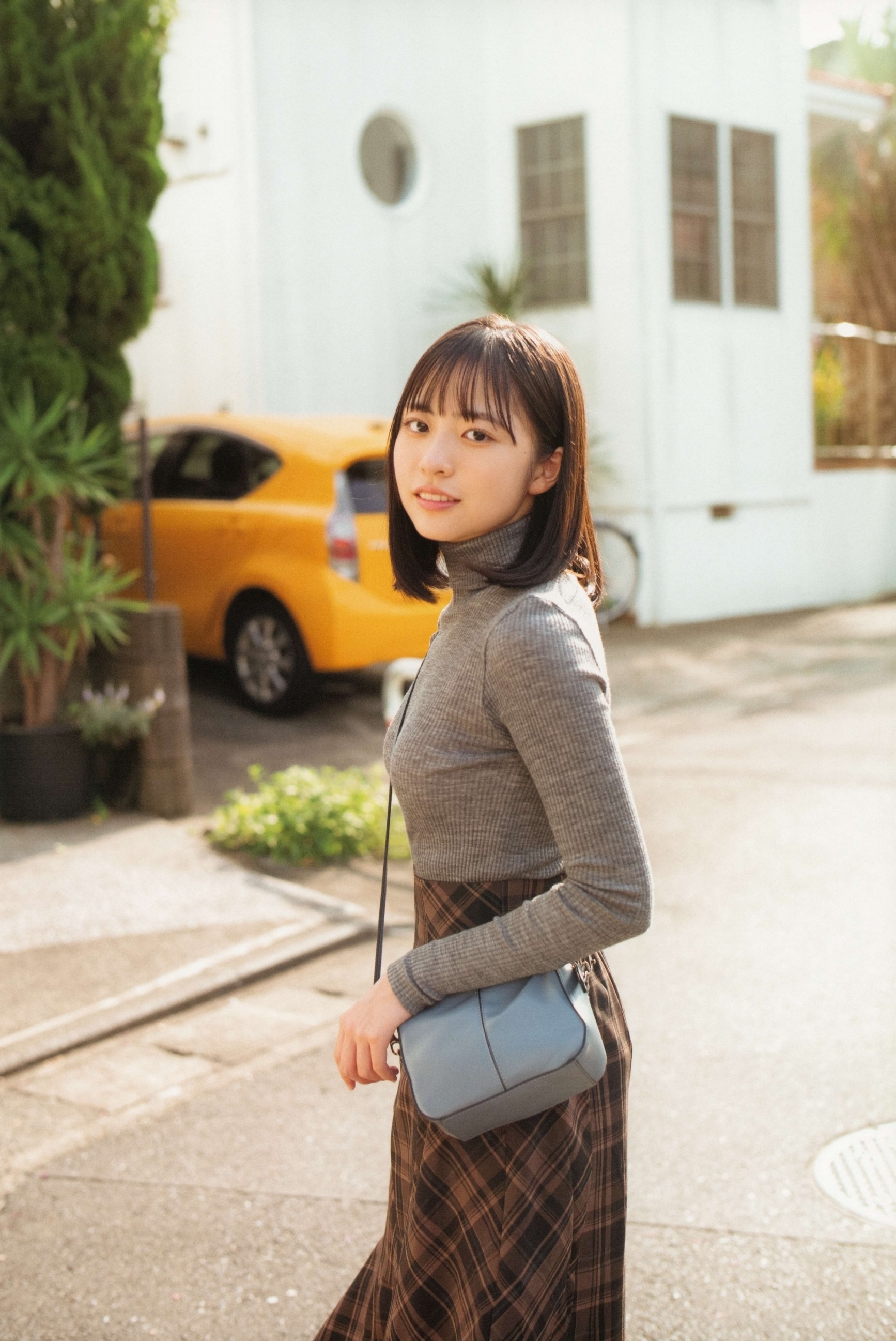 正源司陽子(日向坂46)最新グラビア画像② 17枚目