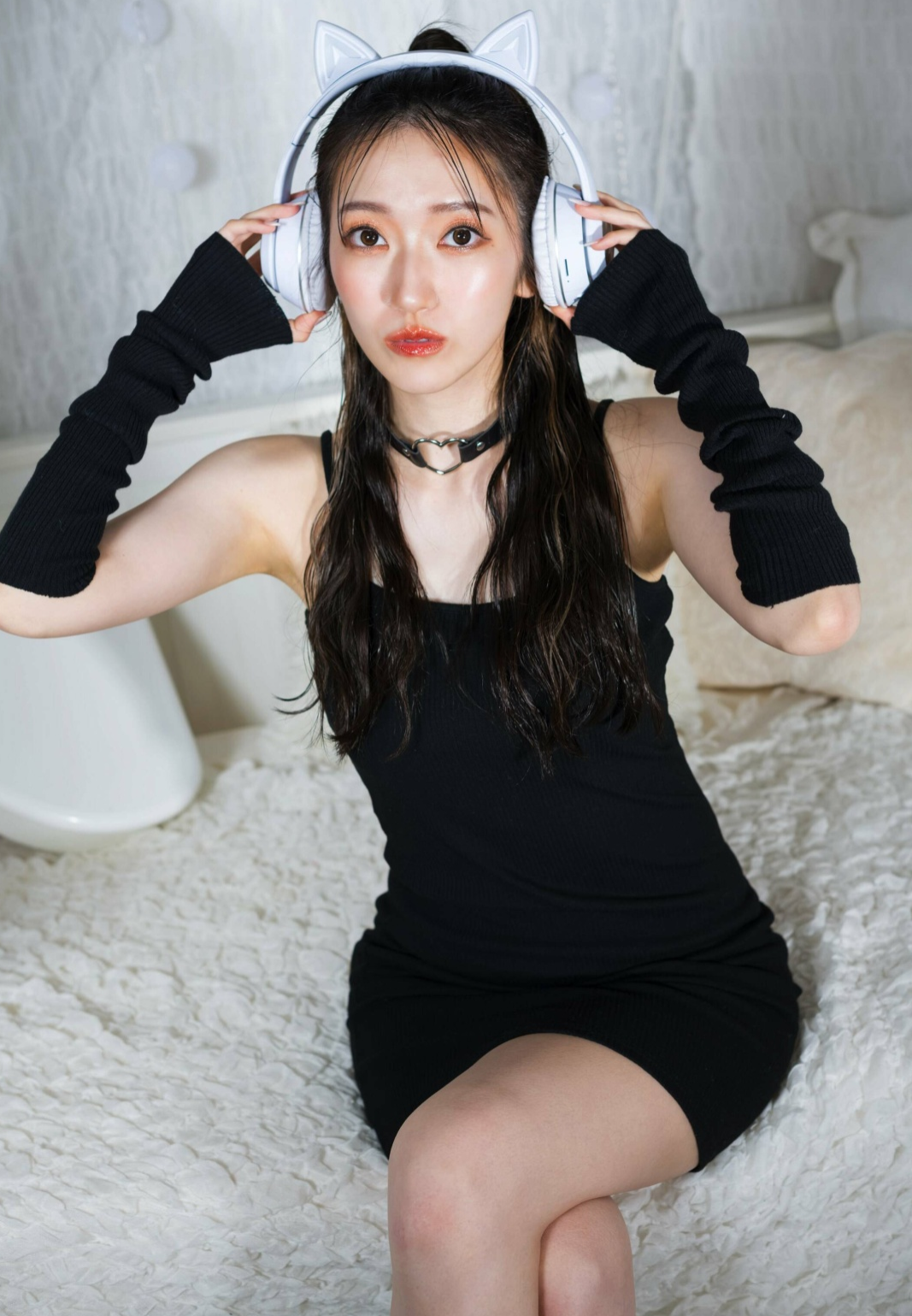 東海林里咲 最新グラビア含む水着画像 14枚目