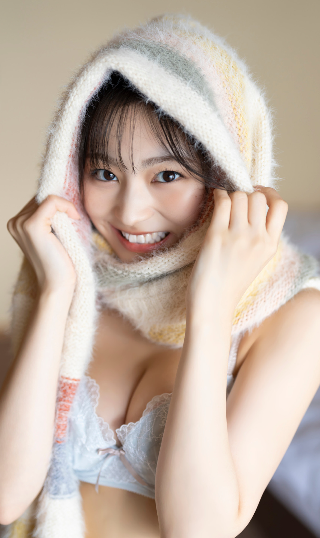 宇咲 最新グラビア水着画像③ 21枚目