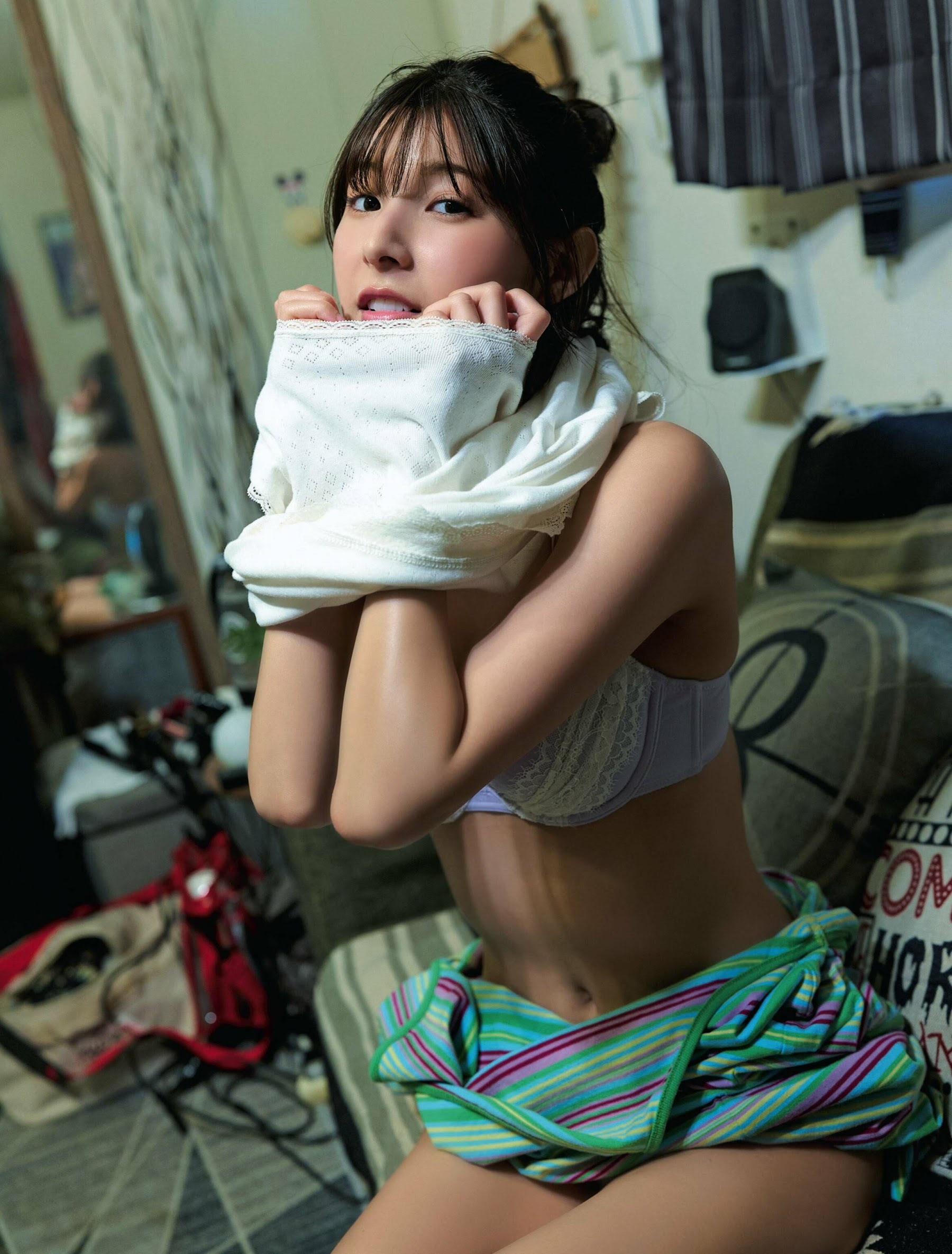 彩川ひなの 最新グラビア水着画像② 5枚目