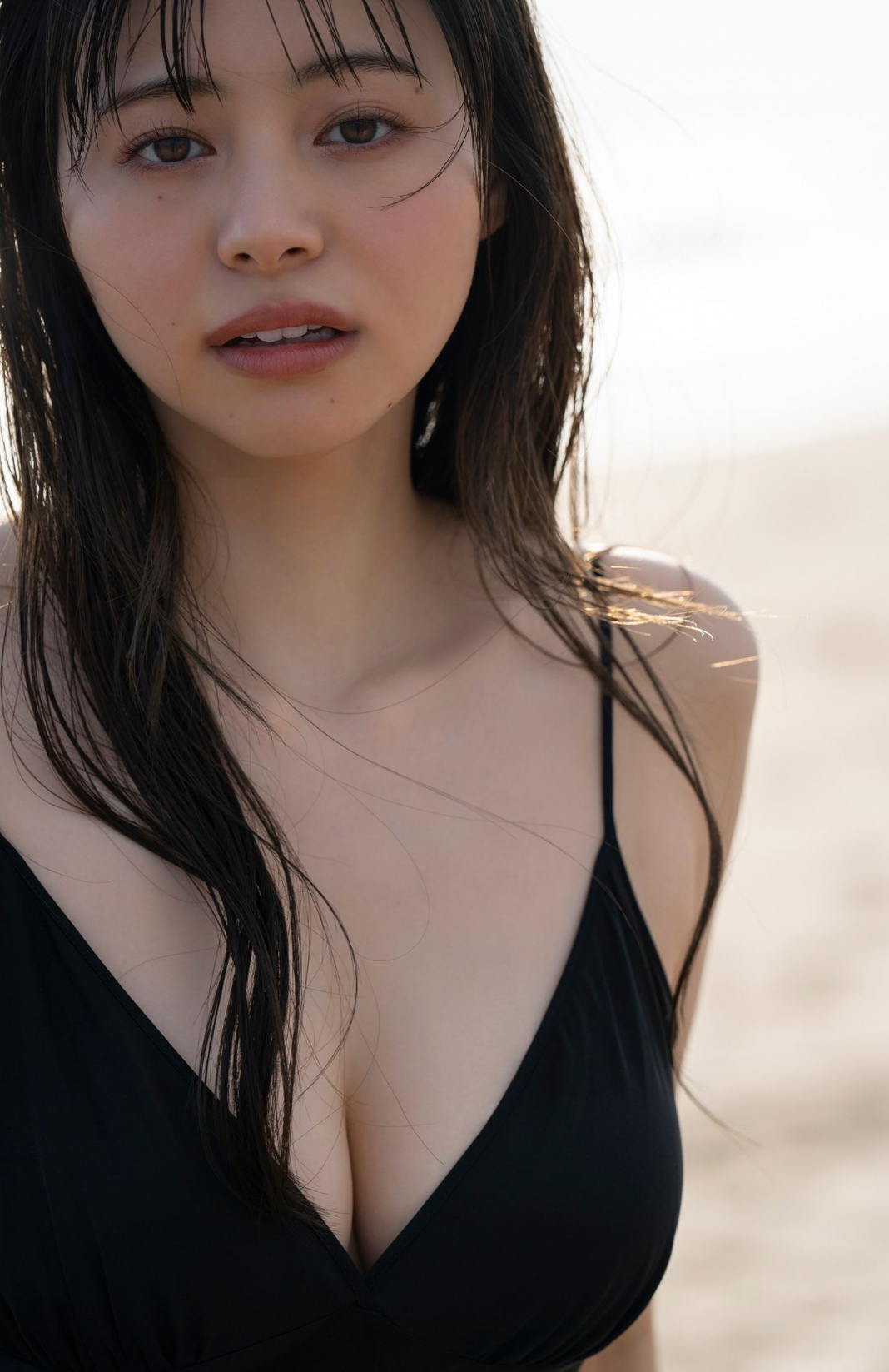 吉田伶香 最新グラビア水着画像 23枚目