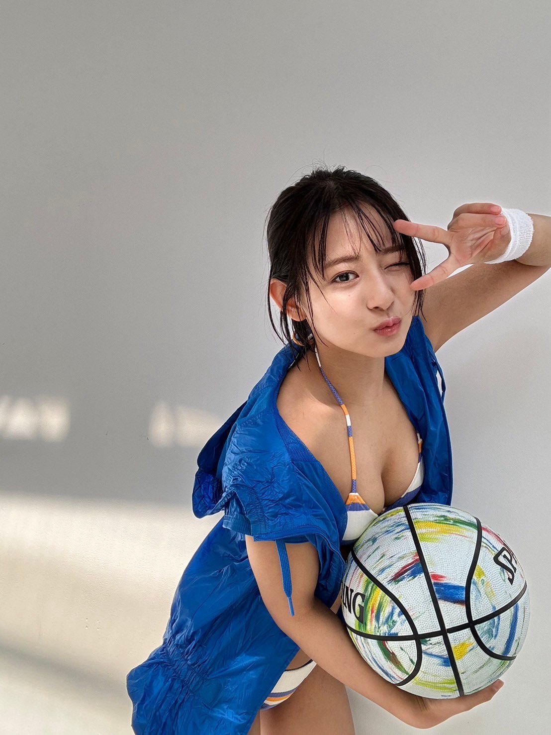 高倉菫(すみぽん)最新グラビア水着画像② 14枚目