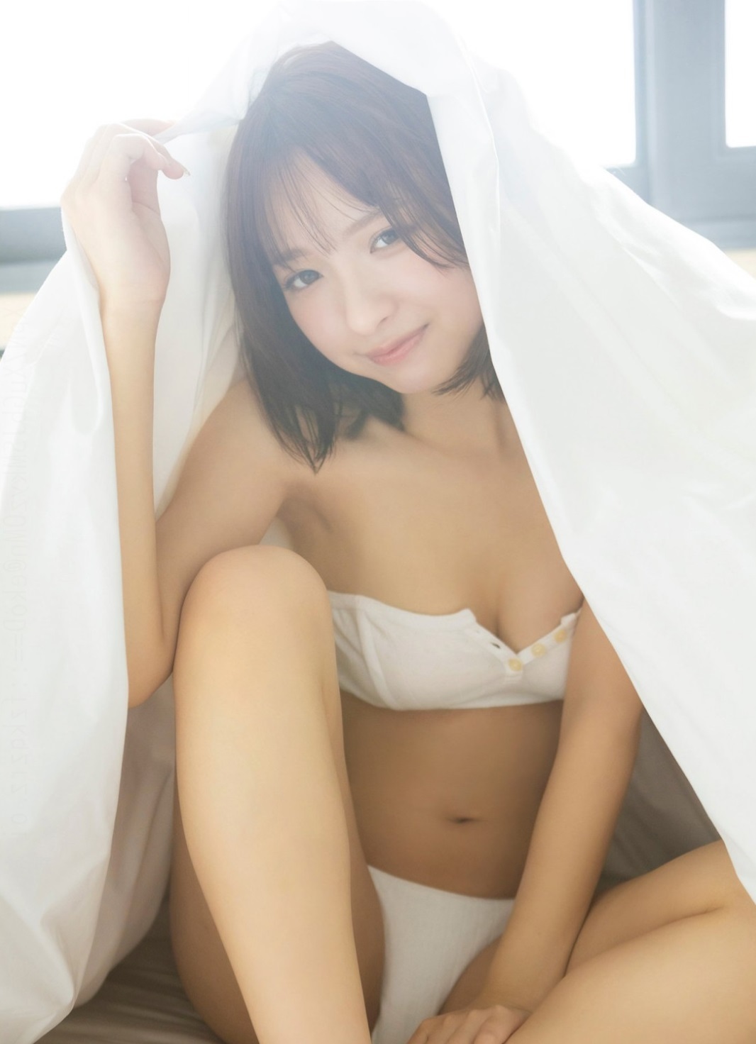 一ノ瀬瑠菜 最新グラビア水着画像② 24枚目