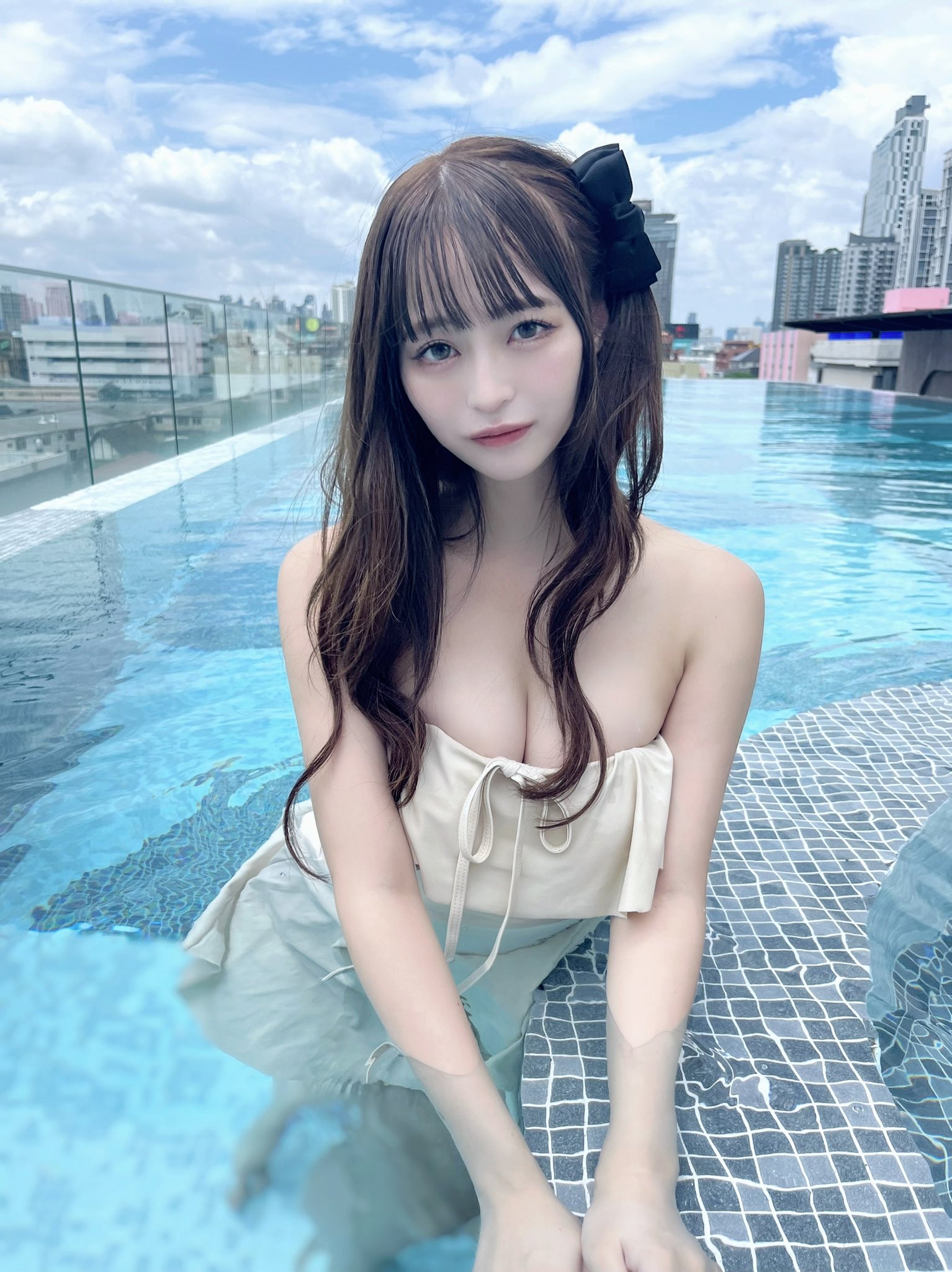 RINA(シンデレラ宣言!)最新グラビア水着画像 17枚目