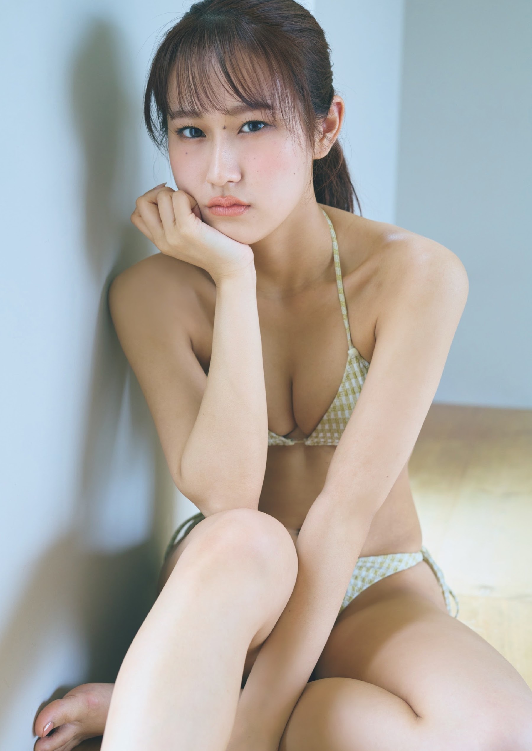 川平聖(HKT48)最新グラビア水着画像 5枚目