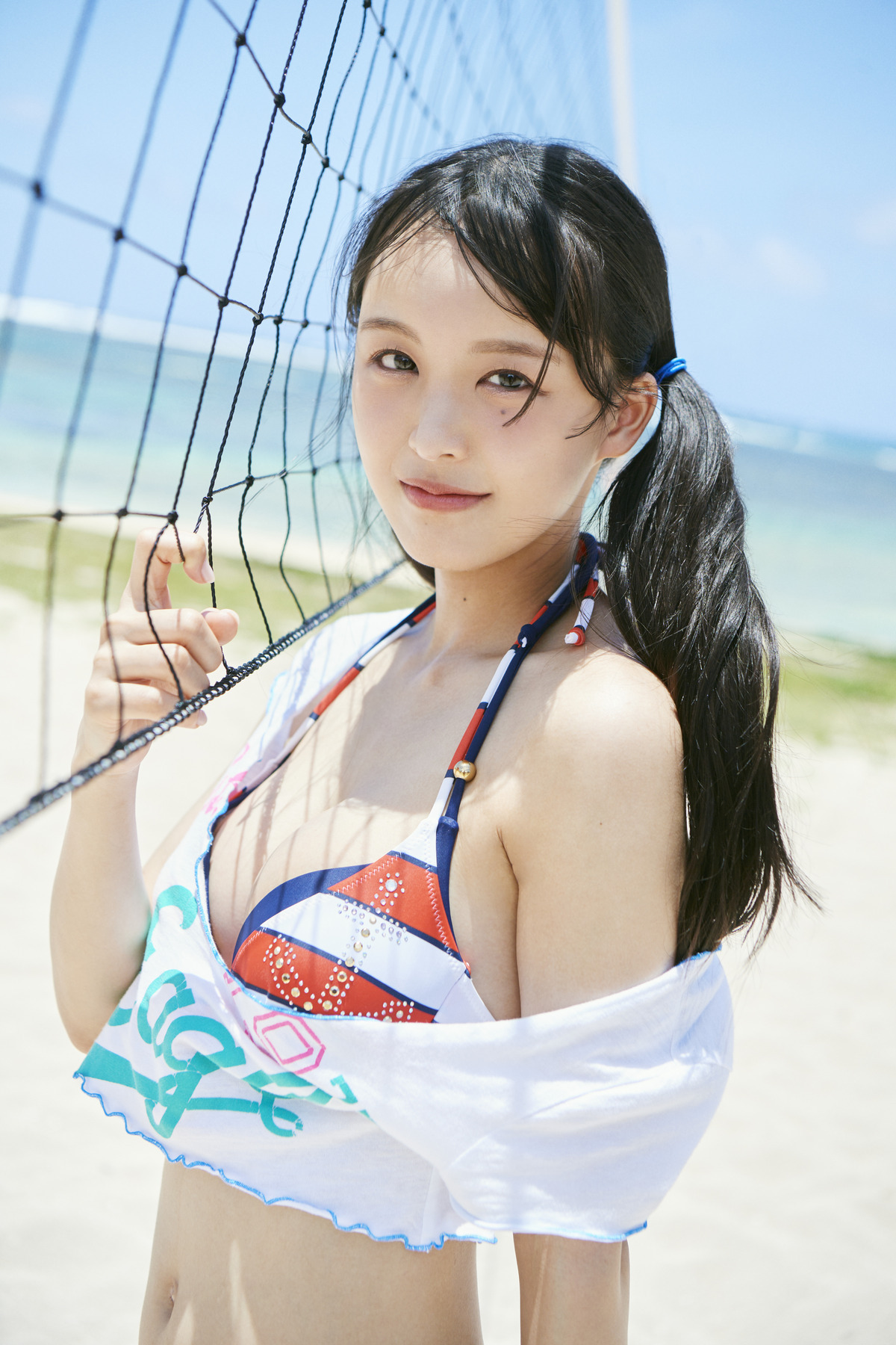 福田朱里(STU48)最新グラビア水着画像 7枚目