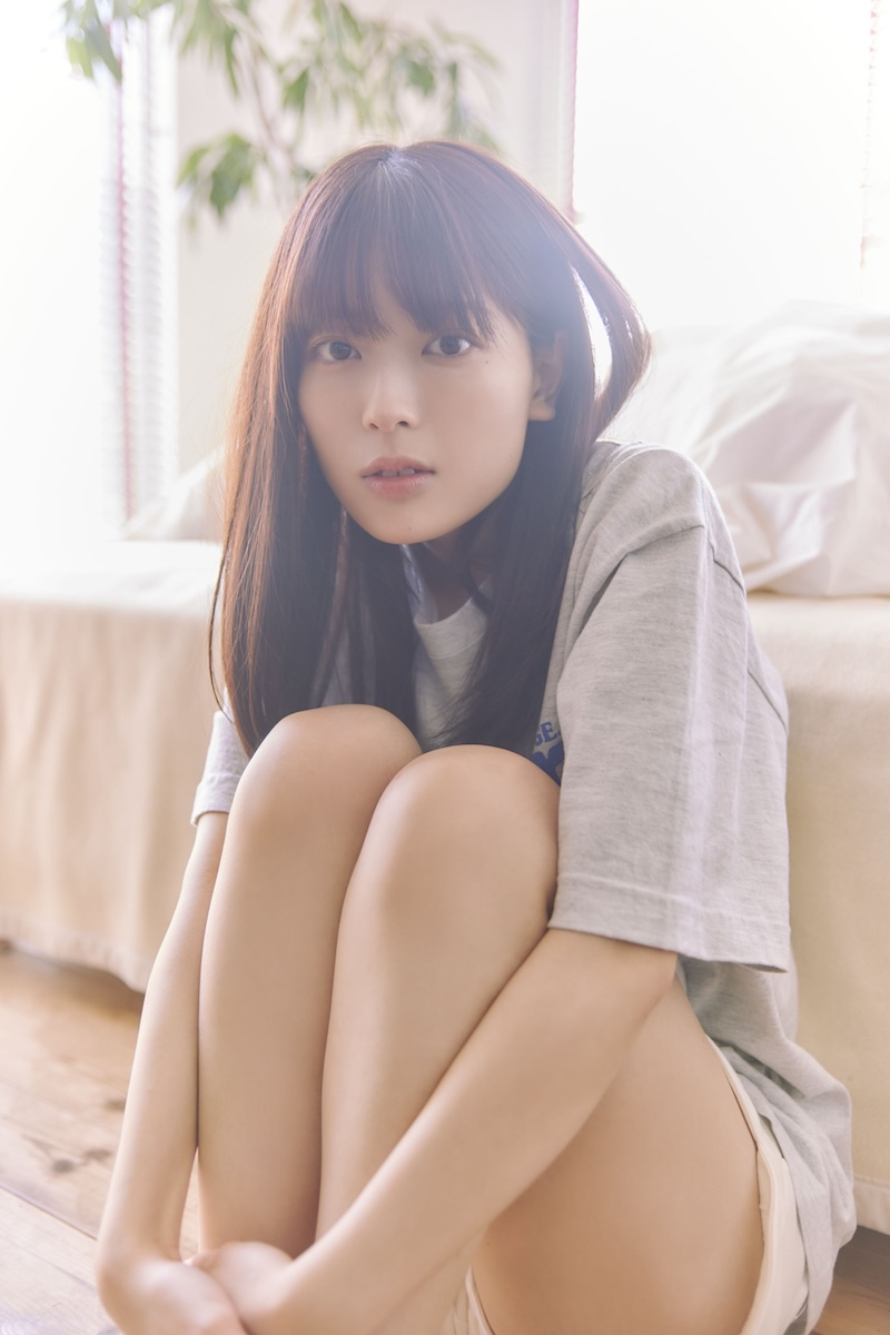 岩本蓮加(乃木坂46)最新グラビア水着画像② 13枚目