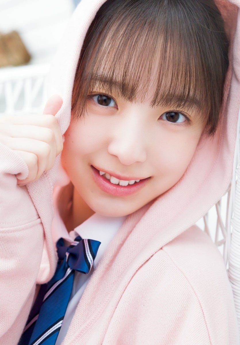 渡辺莉奈(日向坂46)最新グラビア画像 27枚目