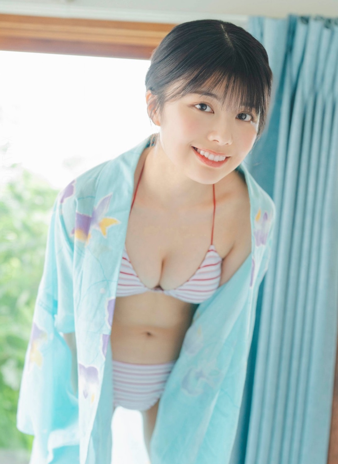 松田実桜 最新グラビア水着画像 26枚目