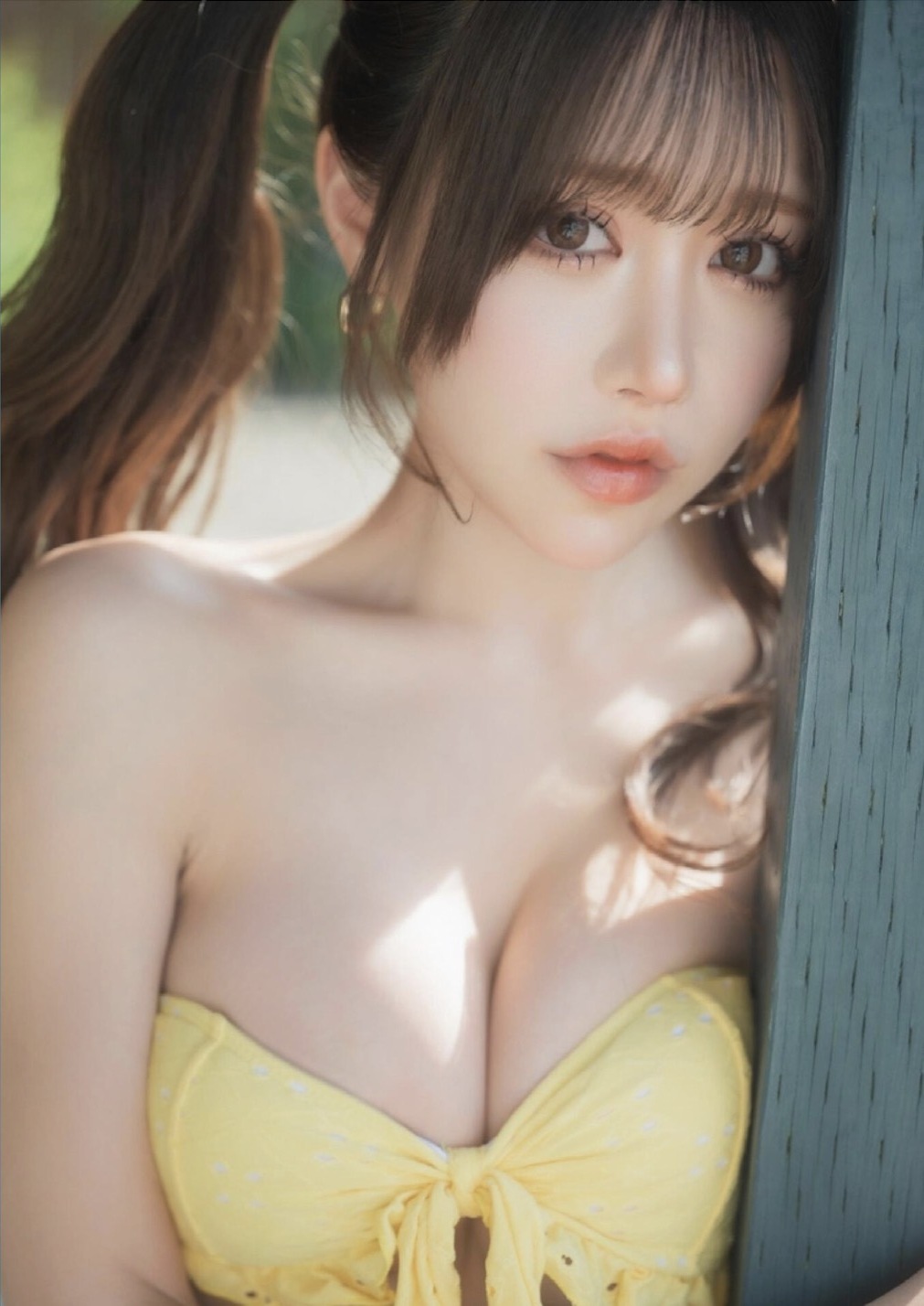 白田まい グラビア水着画像 19枚目