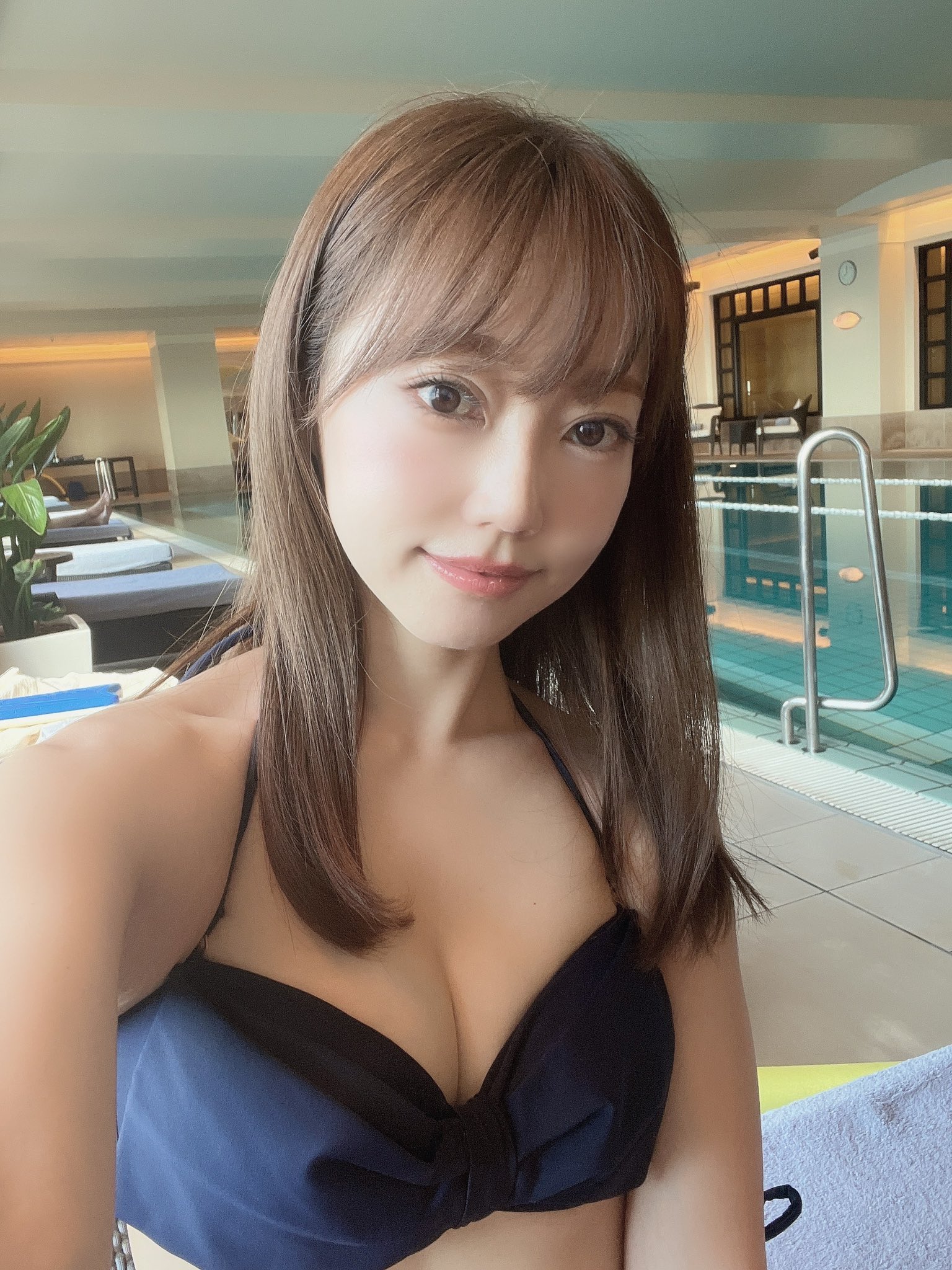 城戸ひなの 最新グラビア水着画像 23枚目