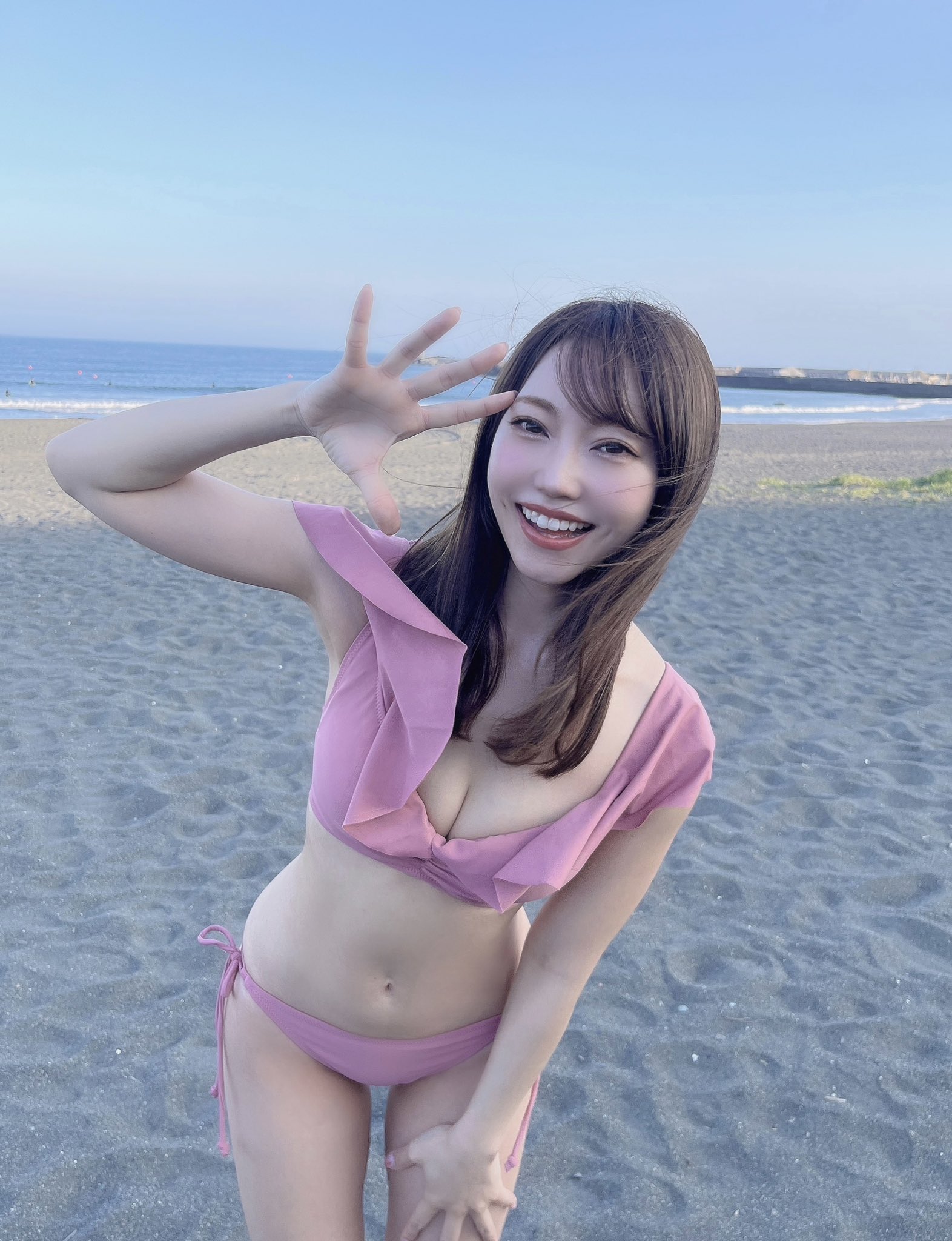 城戸ひなの 最新グラビア水着画像 24枚目