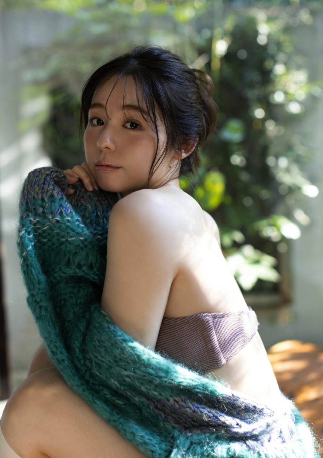 小池里奈 最新グラビア水着画像⑤ 30枚目