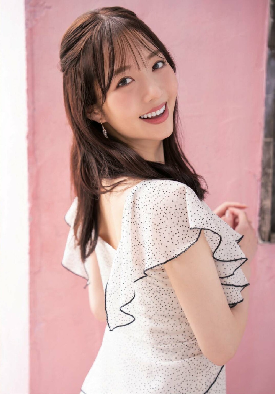 刈川くるみ 最新グラビア画像 18枚目
