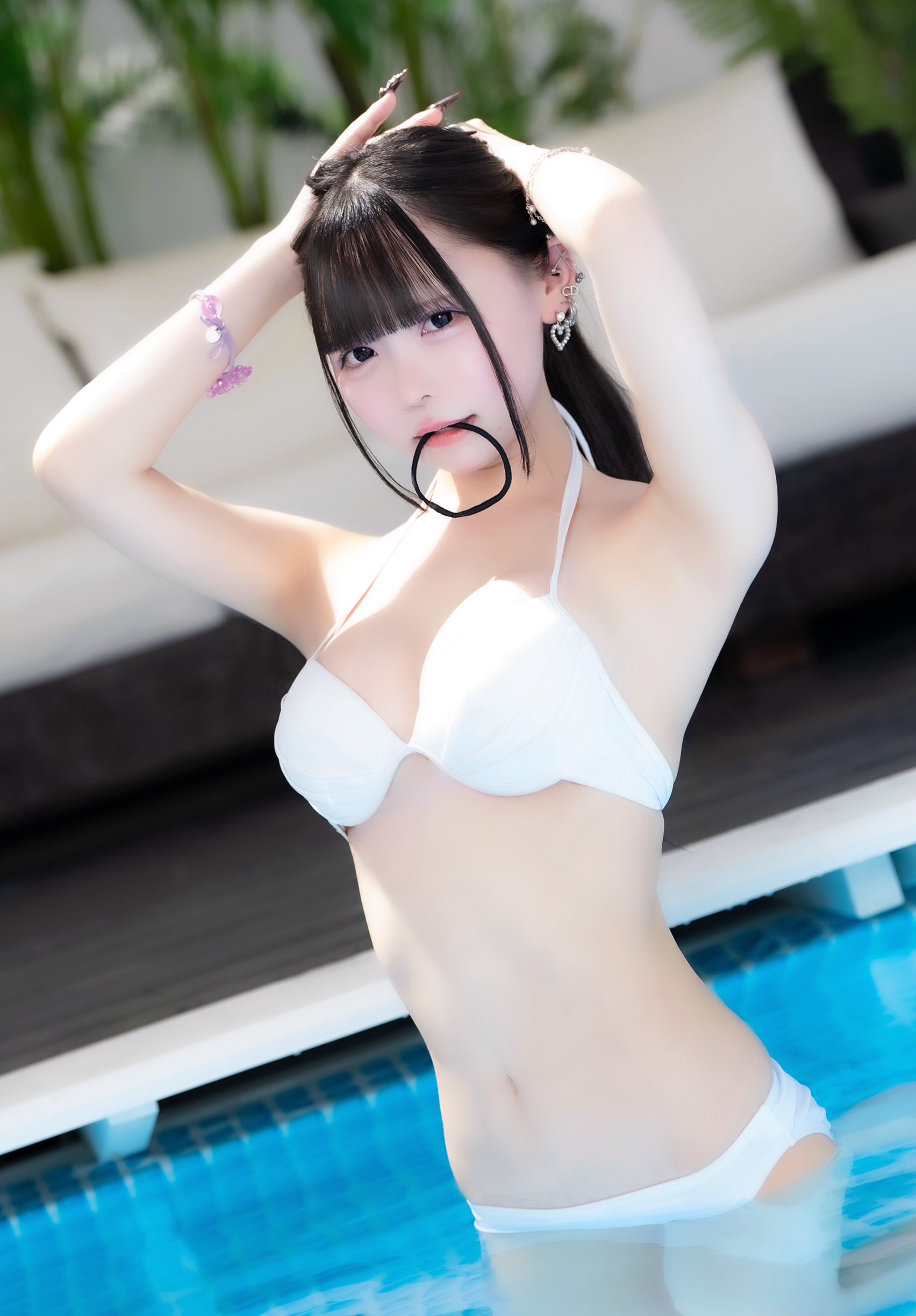 一ノ瀬なな 最新グラビア水着画像 15枚目