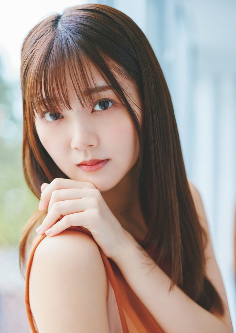 山下葉留花(日向坂46)最新グラビア画像 1枚目