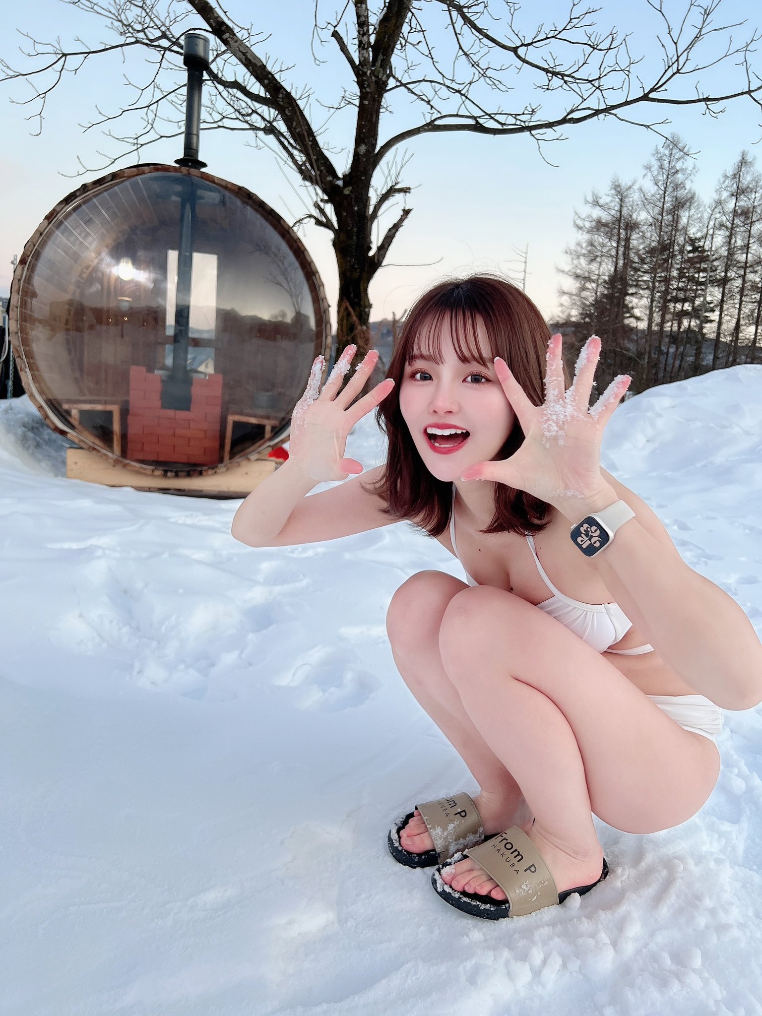 吉田恵美(よしめぐ)最新グラビア水着画像 20枚目