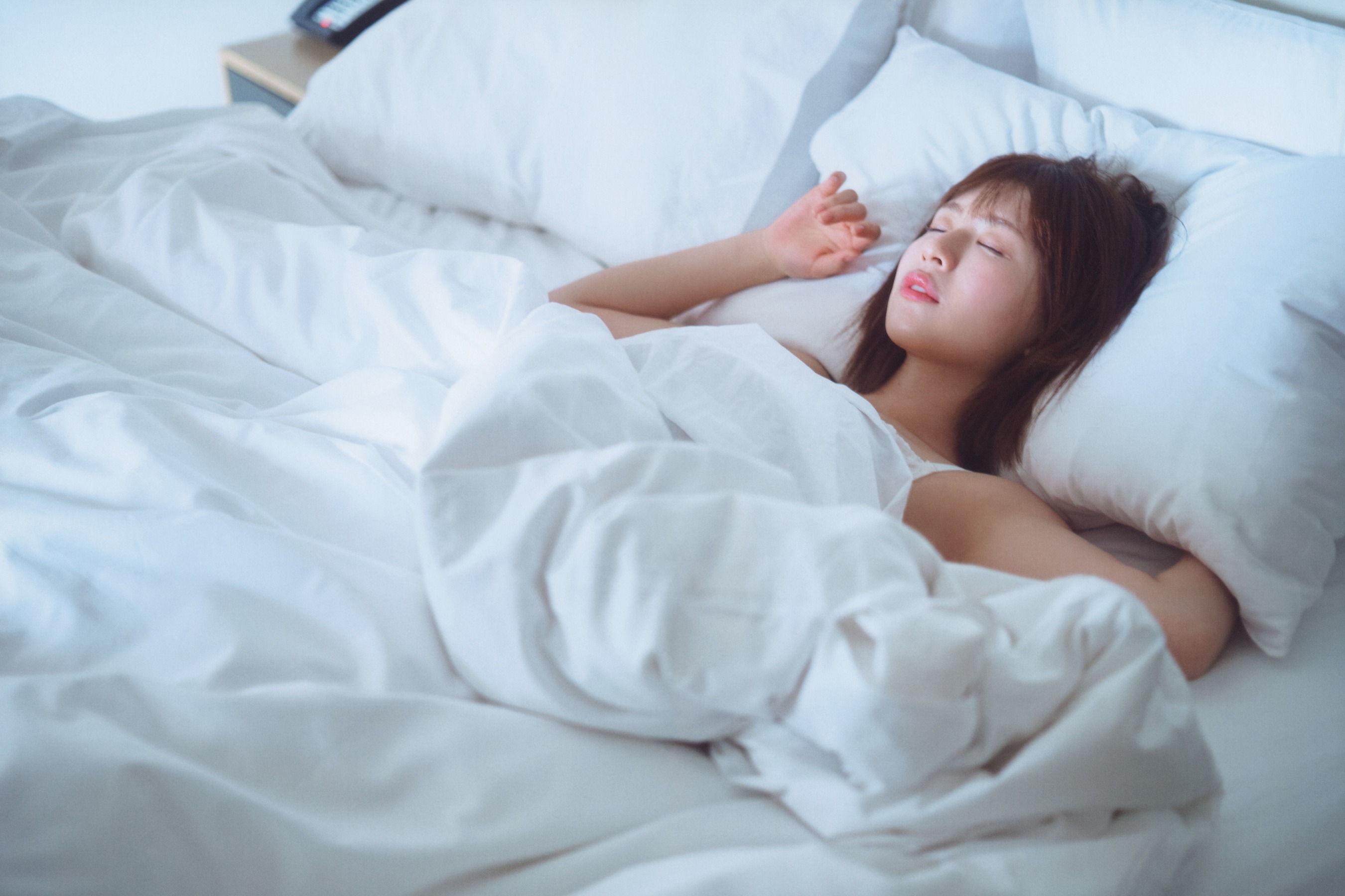 松田好花 最新グラビア水着画像③ 9枚目