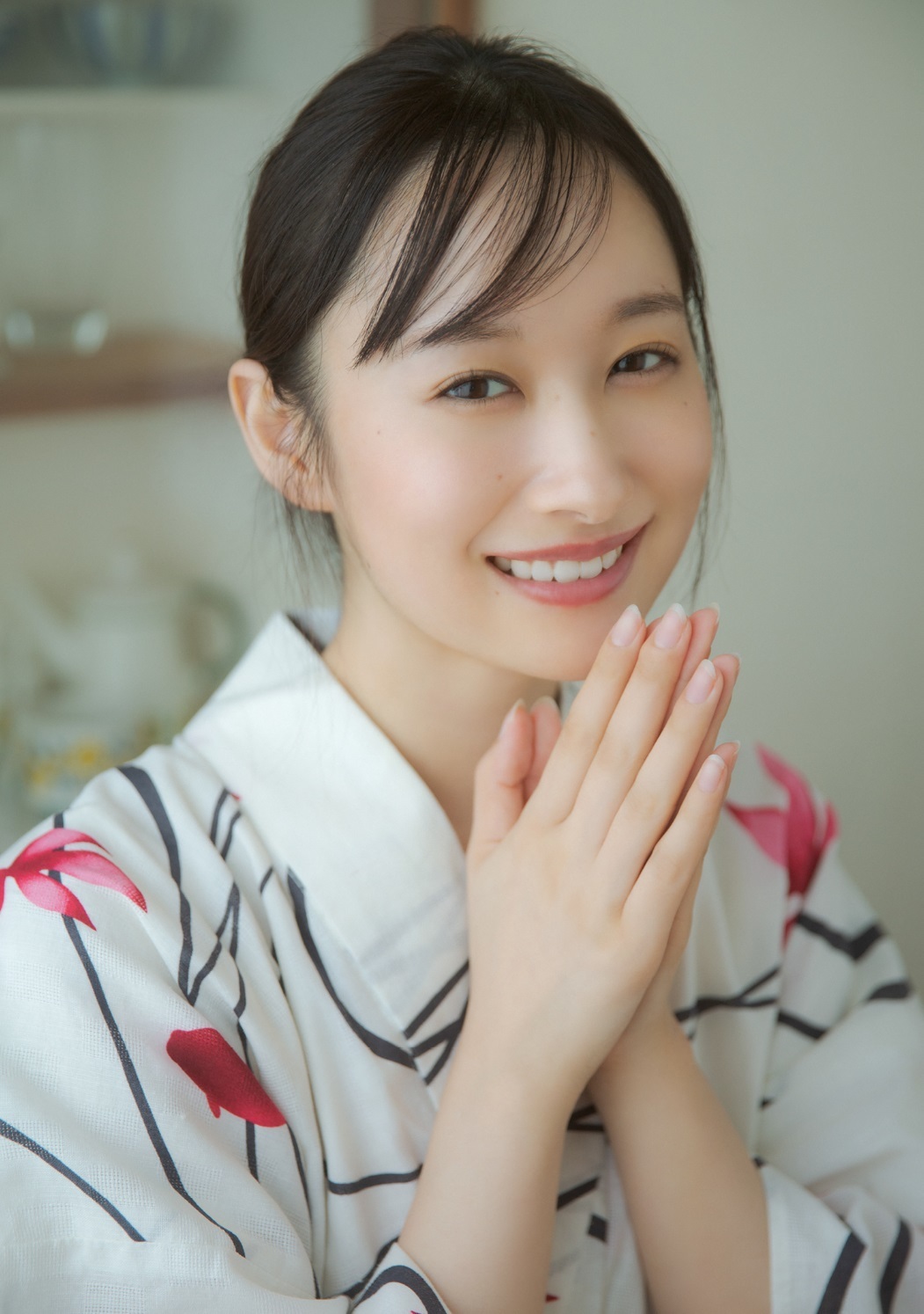 辻優衣 最新グラビア水着画像③ 12枚目