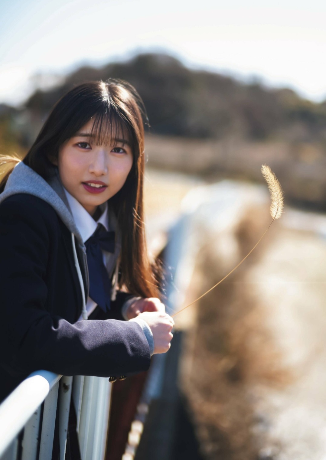 早﨑すずき 最新グラビア画像 8枚目
