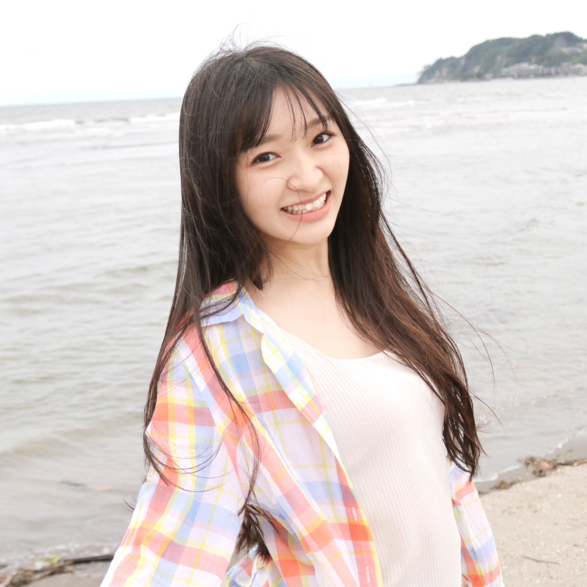 前野えま 最新グラビア水着画像 24枚目