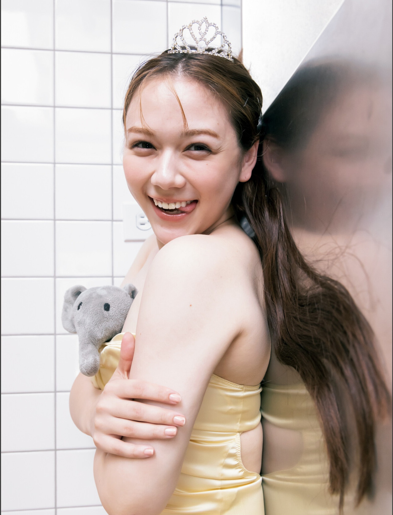 村重杏奈 最新グラビア水着画像② 19枚目