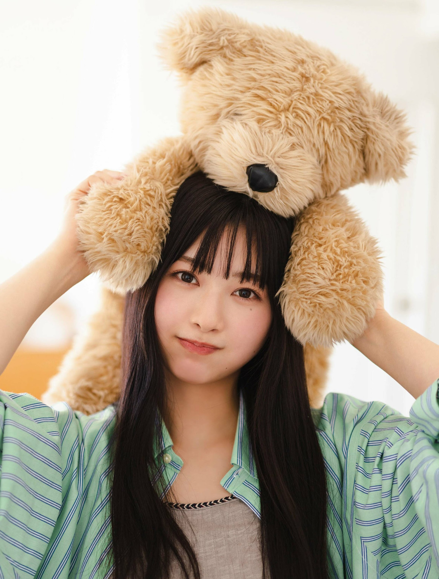 富田鈴花 最新グラビア水着画像 7枚目