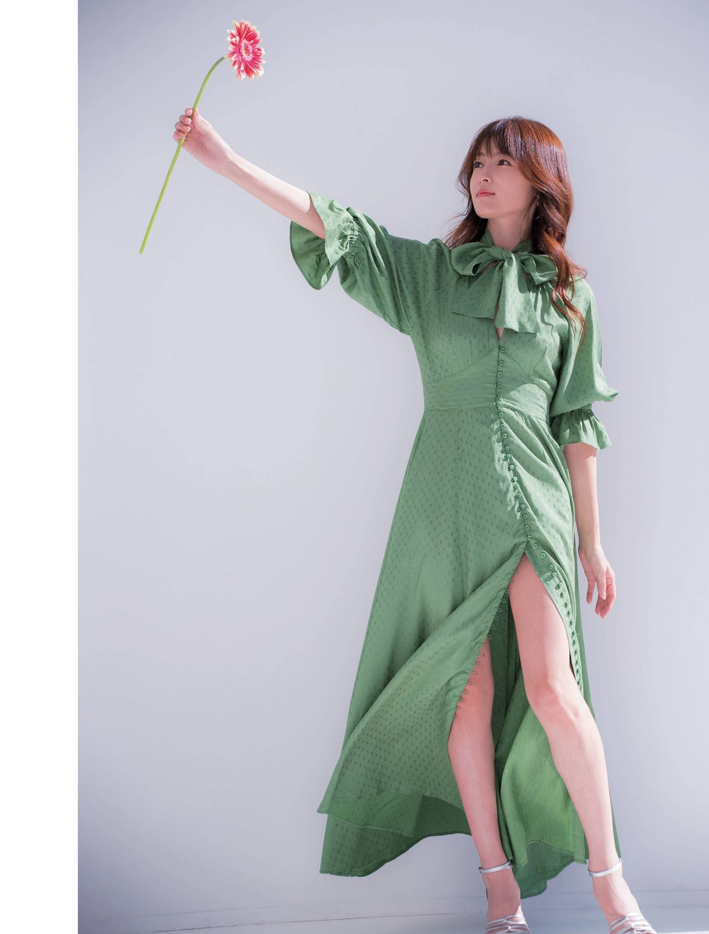 深田恭子 最新グラビア水着画像 30枚目