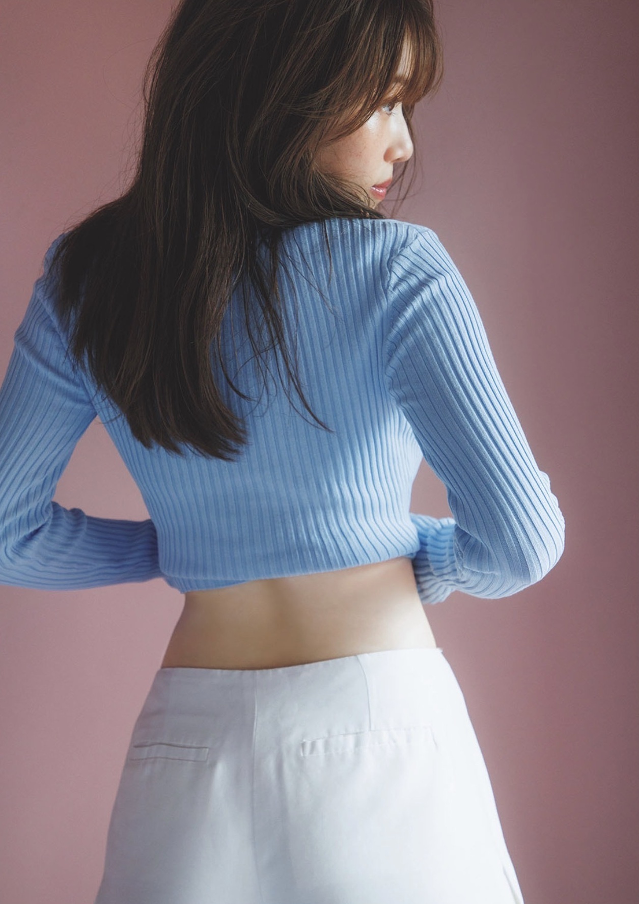 中川安奈 最新グラビア画像 12枚目