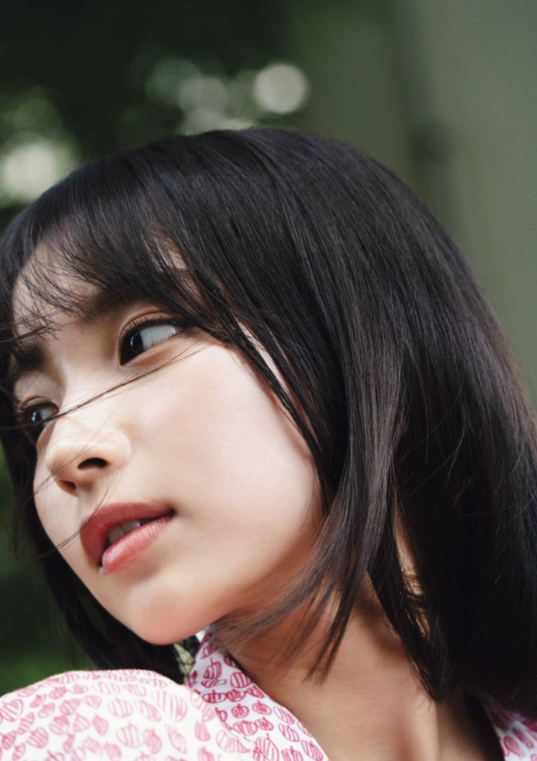 大野愛実(日向坂46)最新グラビア画像 12枚目