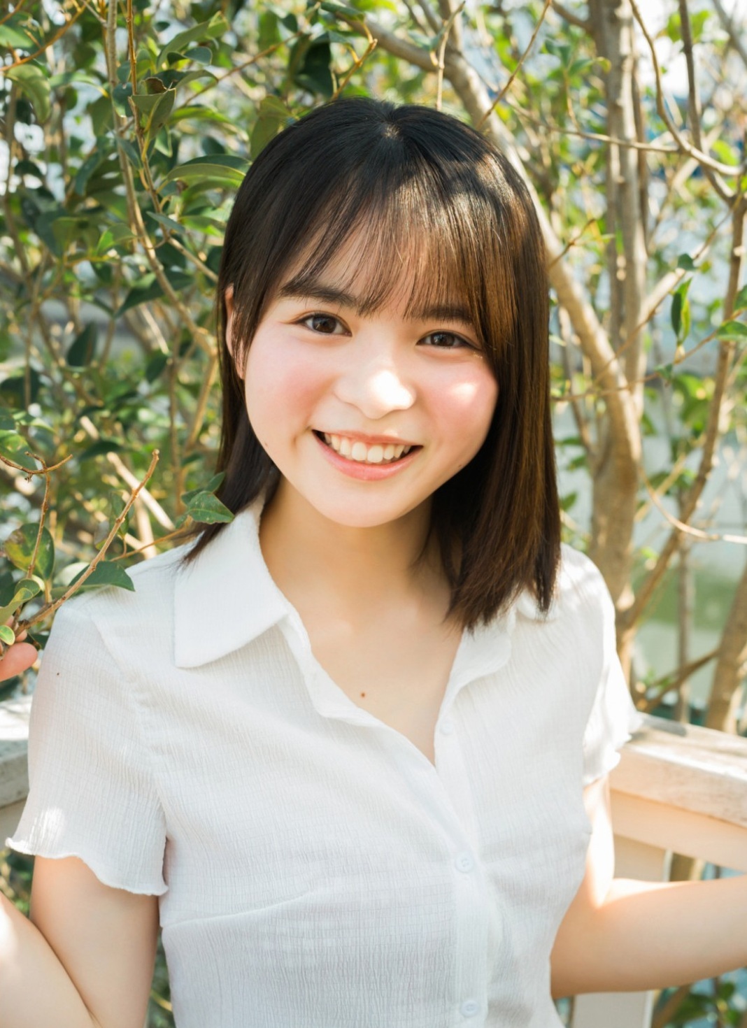 太田しずく 最新グラビア水着画像 8枚目