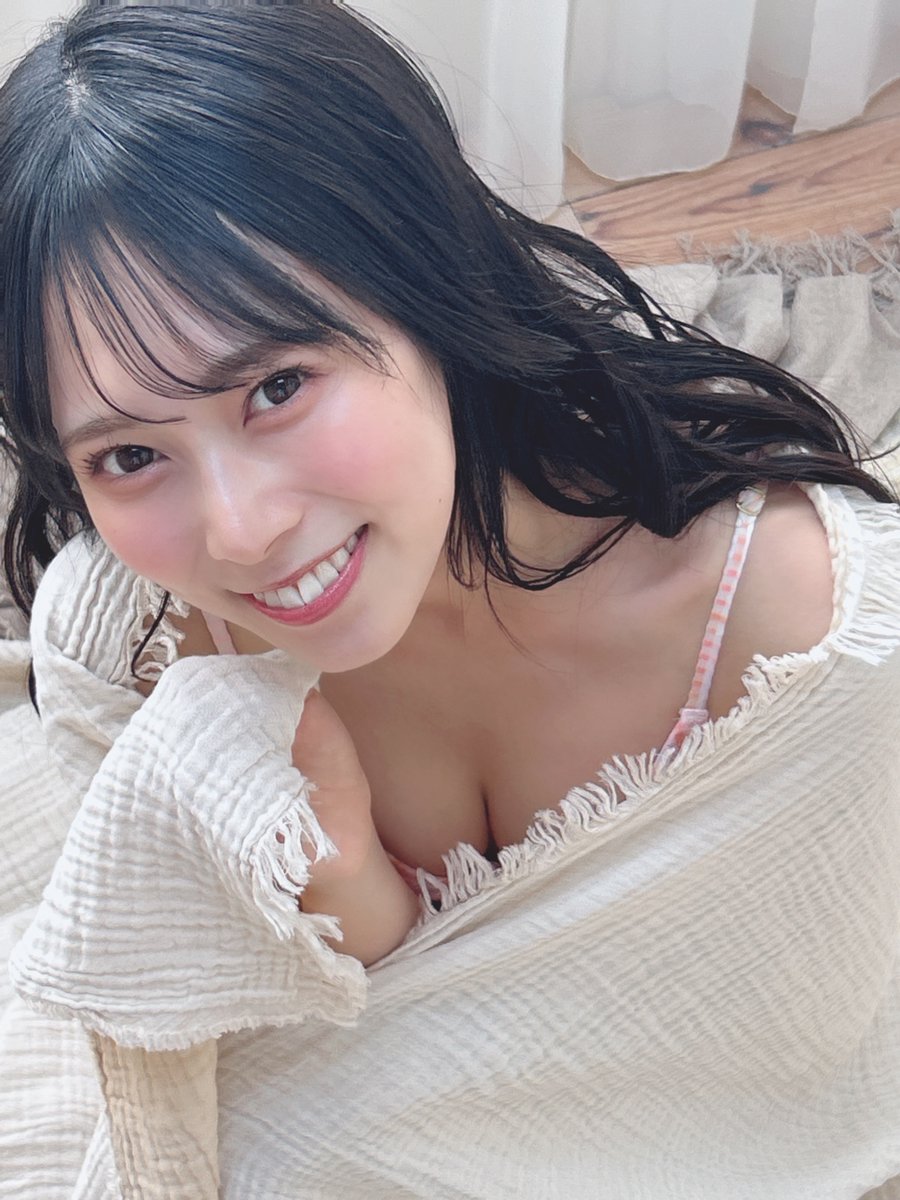 龍本弥生(NMB48)最新グラビア水着画像 30枚目