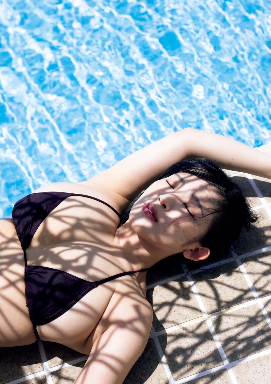 天木じゅん 最新グラビア水着画像⑨ 8枚目