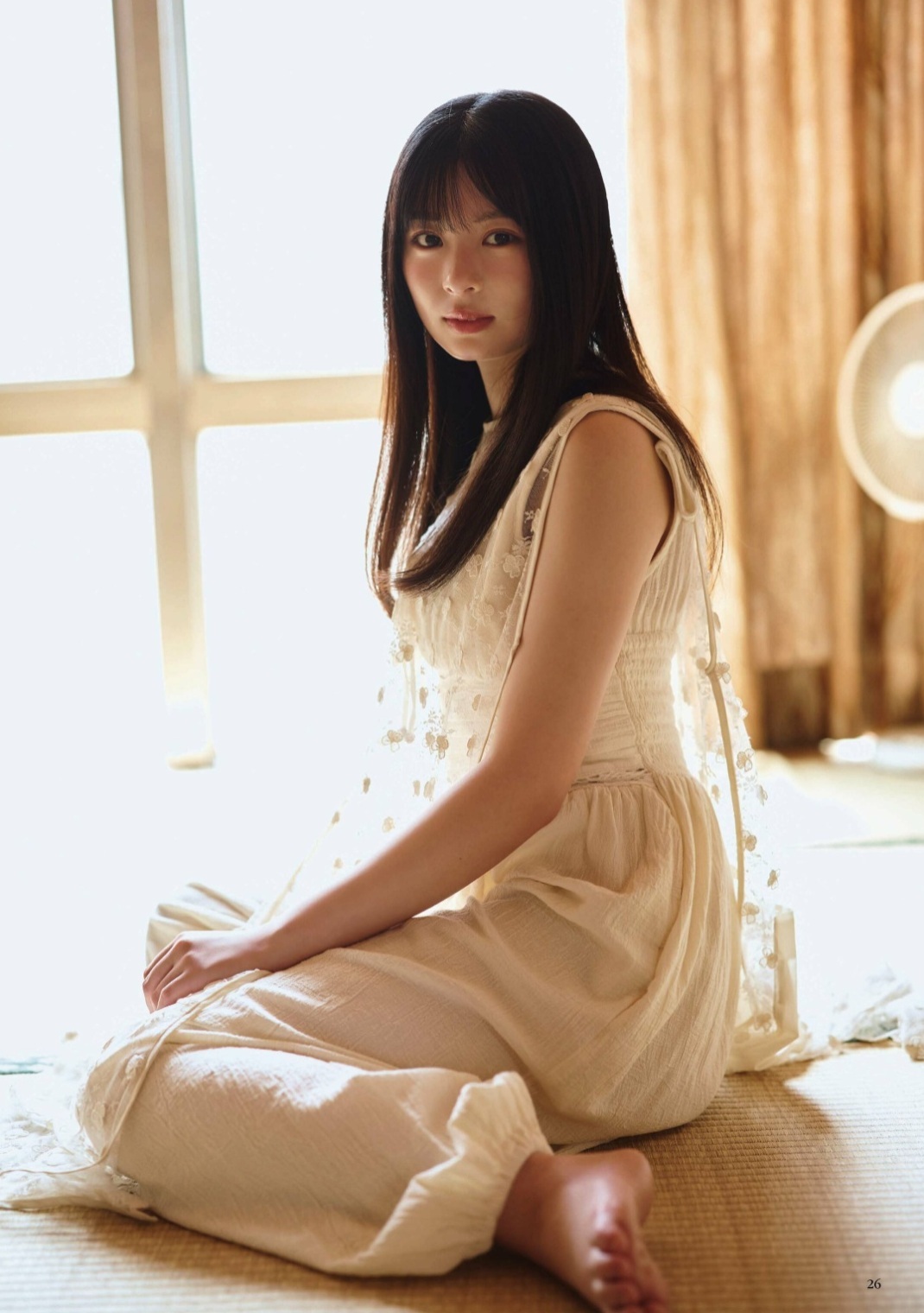 稲熊ひな(櫻坂46)最新グラビア画像 9枚目
