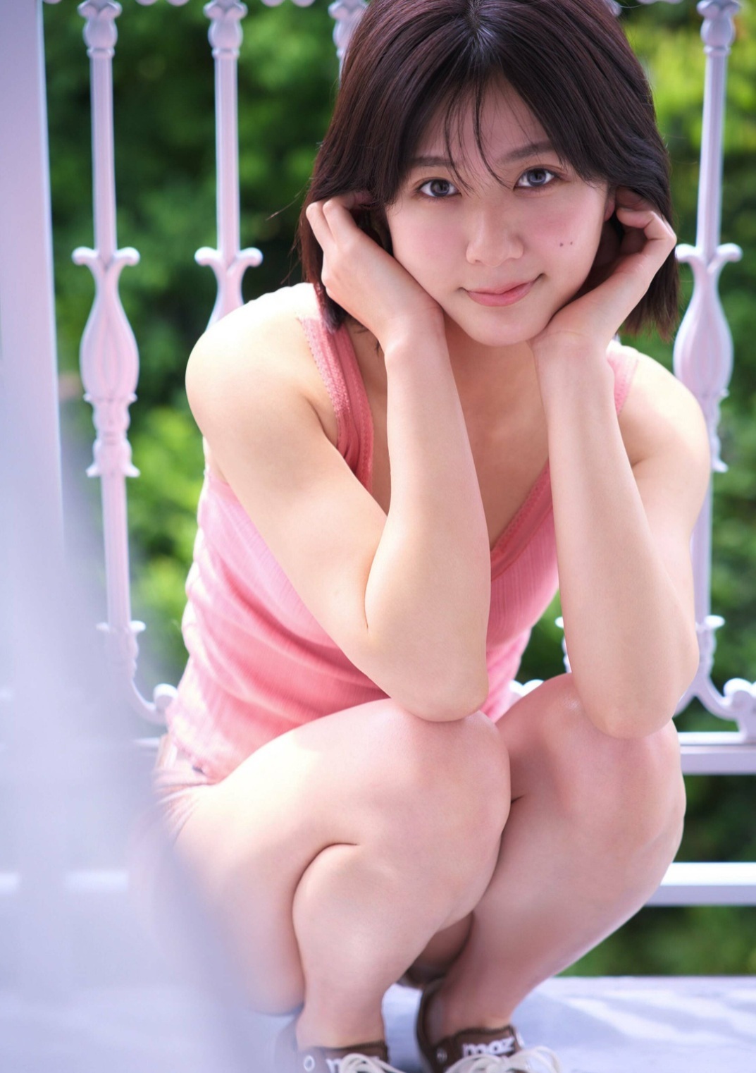 清水麻璃亜 最新グラビア水着画像 15枚目