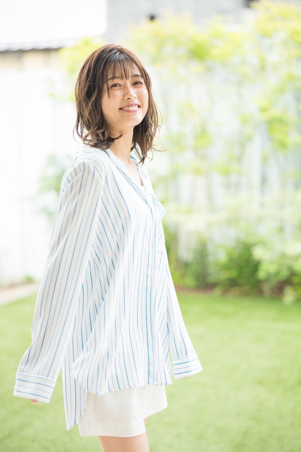 西澤由夏(ABEMA)最新グラビア水着画像 25枚目