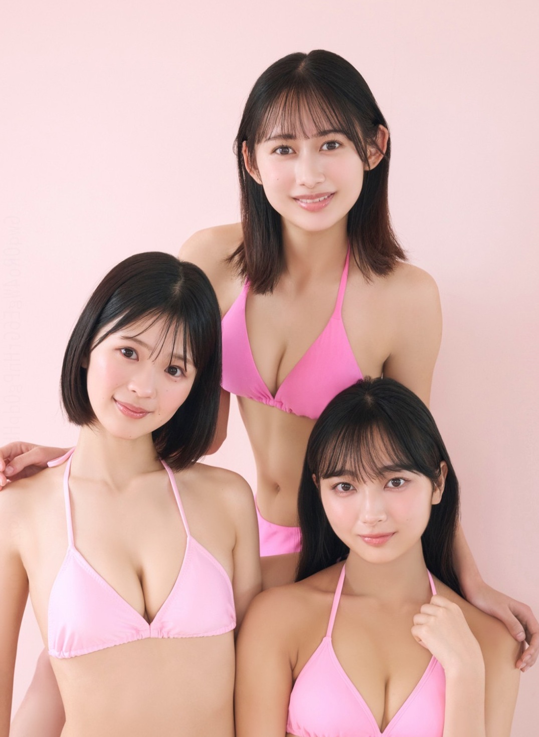 岡腰星来 田中れい 谷口詩乃(NMB48)最新グラビア水着画像 10枚目