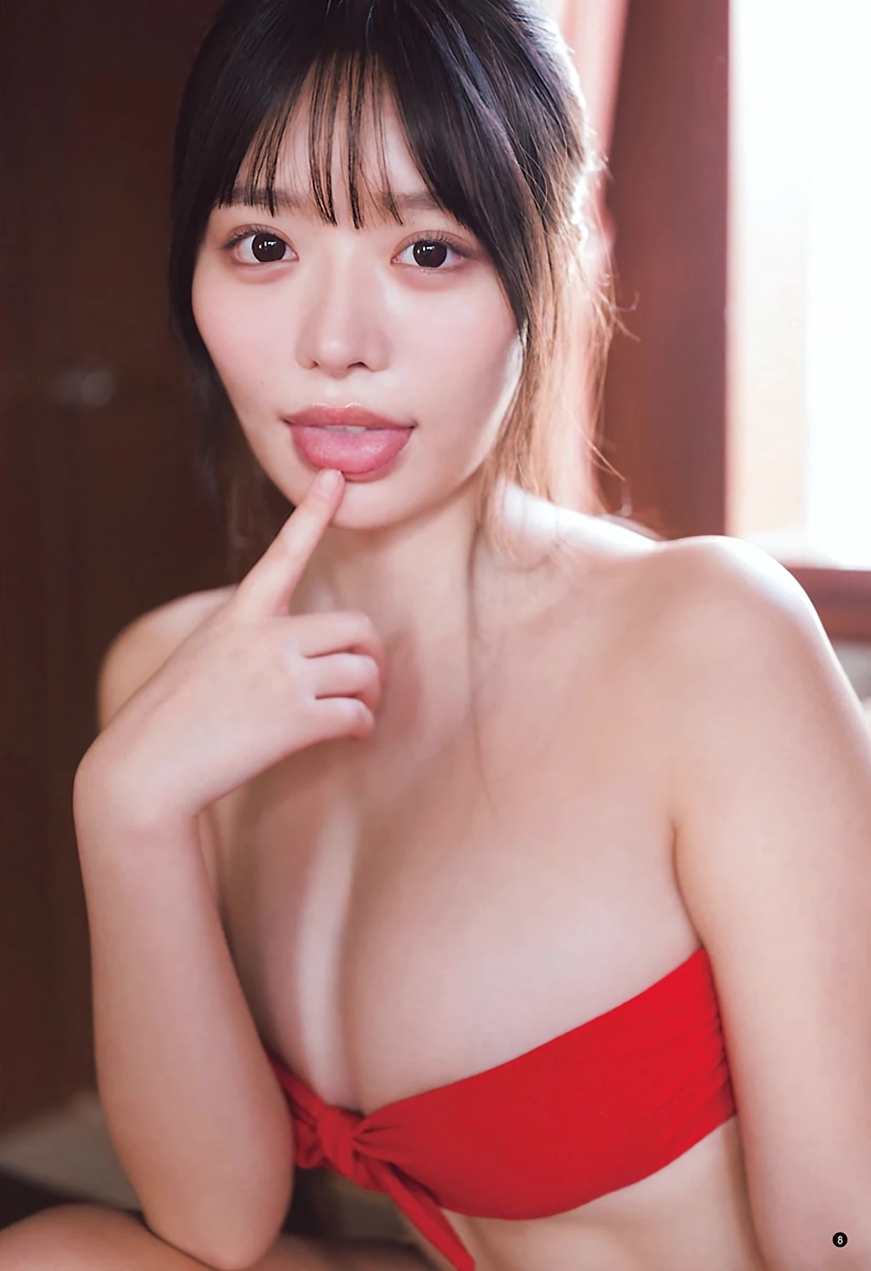 高鶴桃羽 最新グラビア水着画像④ 10枚目