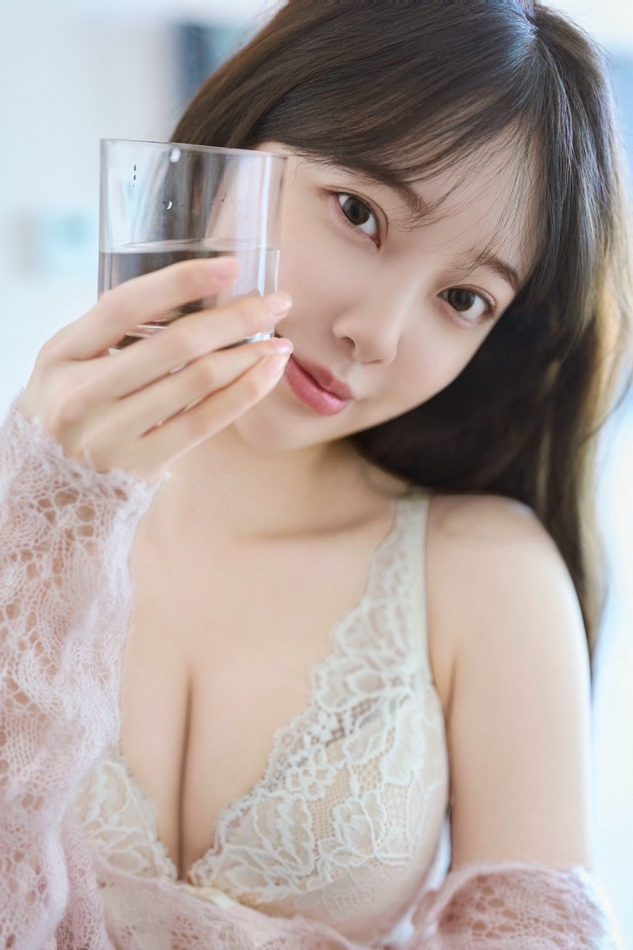 堀未央奈 最新グラビア水着画像④ 11枚目