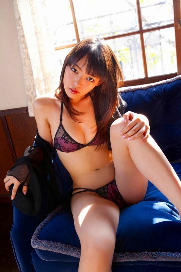 安藤遥 ビキニ画像!かわいさと美スタイルがたまらない! 11枚目
