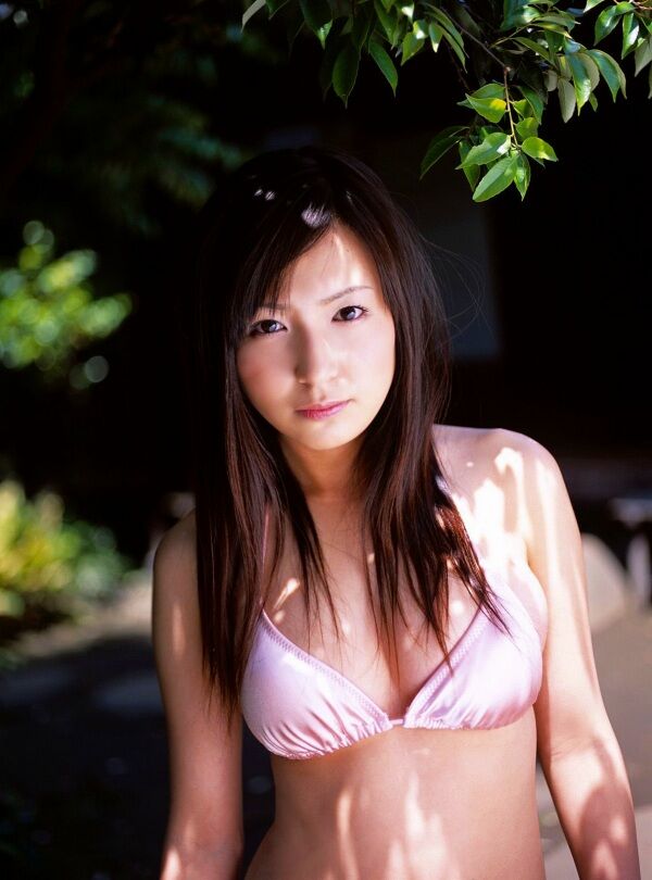 石井めぐる ビキニ画像!若い頃のかわいさと抜群スタイルがたまらない! 2枚目